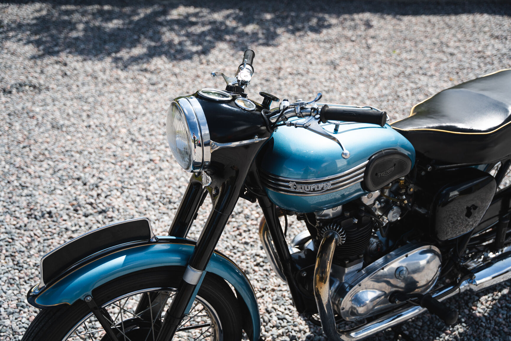 Exterior image of 1956 Triumph Thunderbird (8)