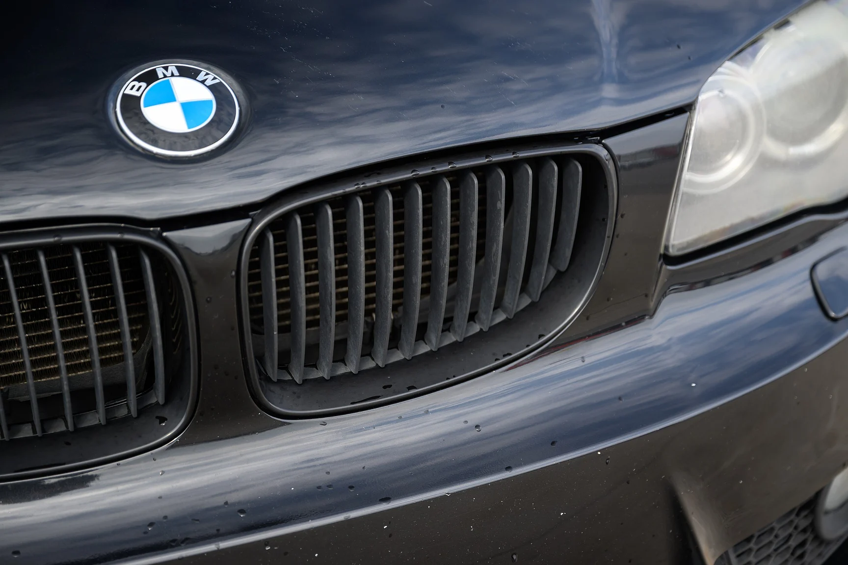 Exterior image of 2007 2007 BMW 130i M Sport (24)