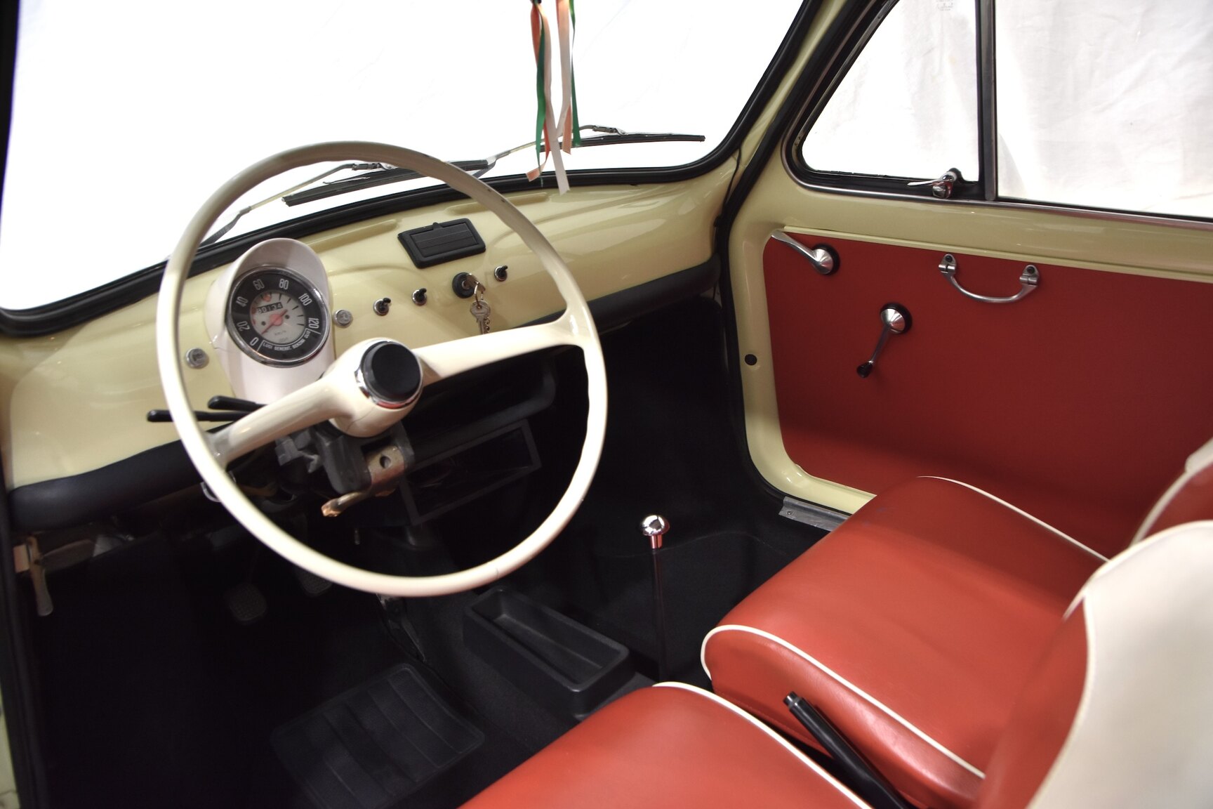 Interiörbild 1968 Fiat 500