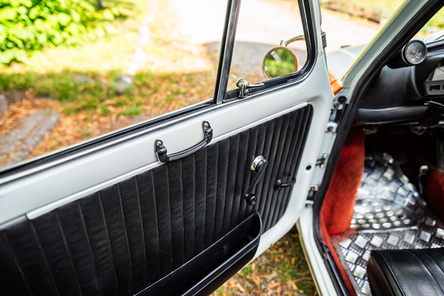 Interior image of 1971 FIAT 500 "Superiore"