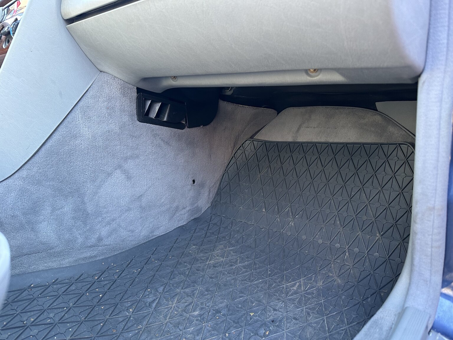 Interiörbild 1991 Mercedes-Benz 230 E 