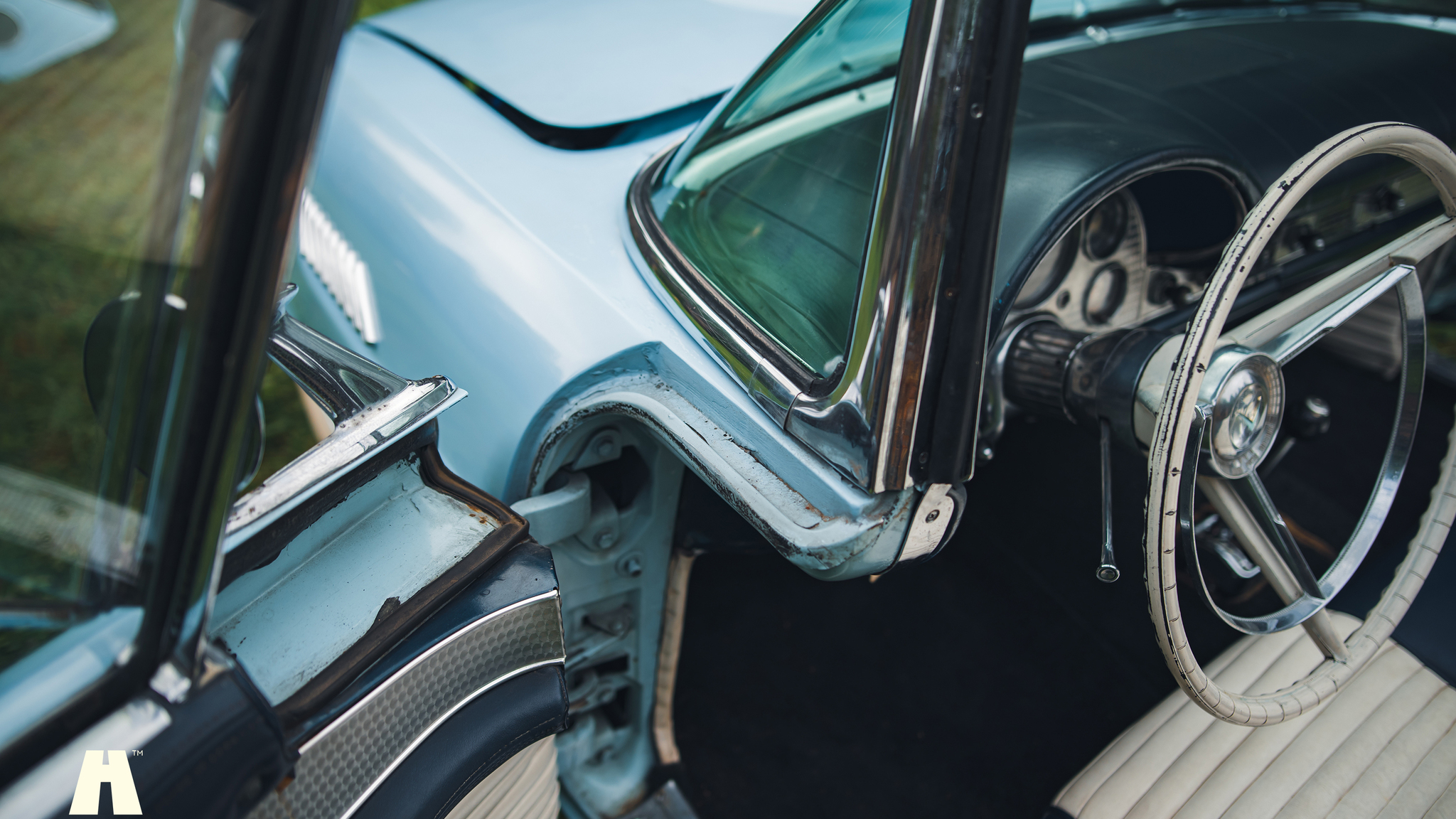 Innenraumfoto von 1957 Ford Thunderbird D-Code