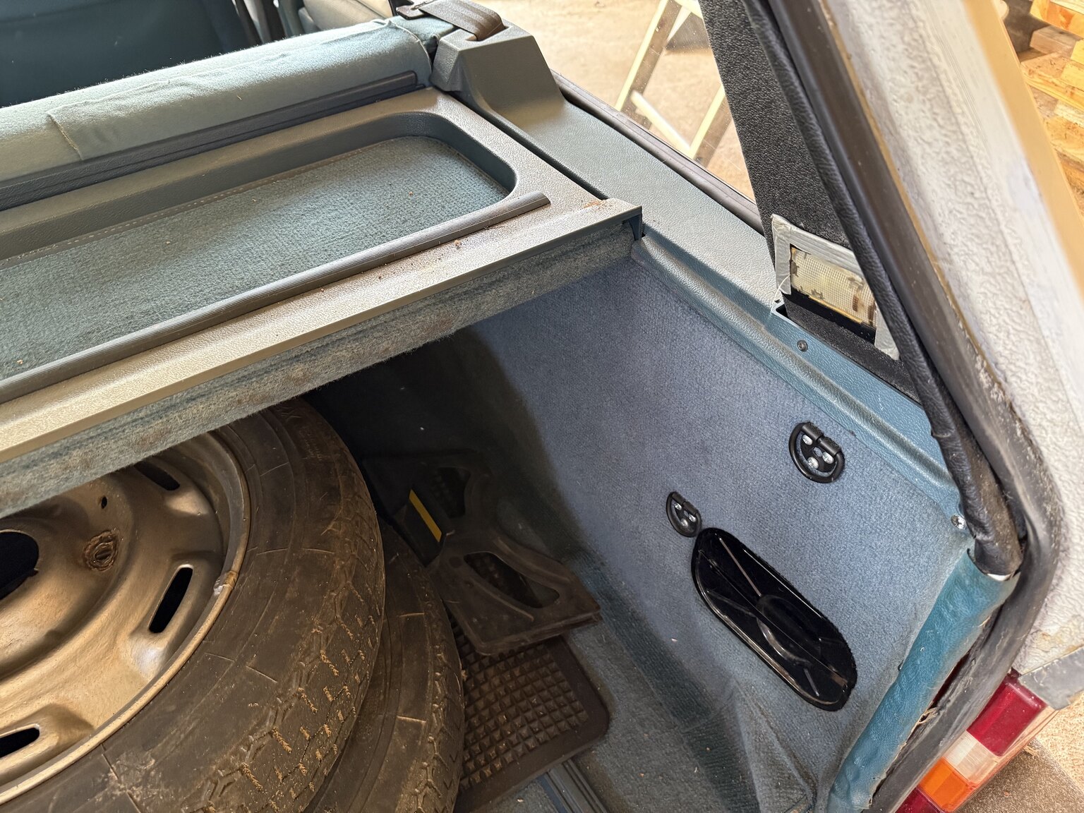 Interior image of 1984 Citroën GSA Break