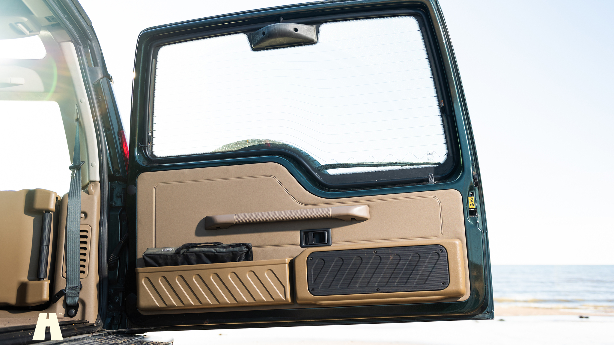 Interior image of 1999 Land Rover Discovery 2