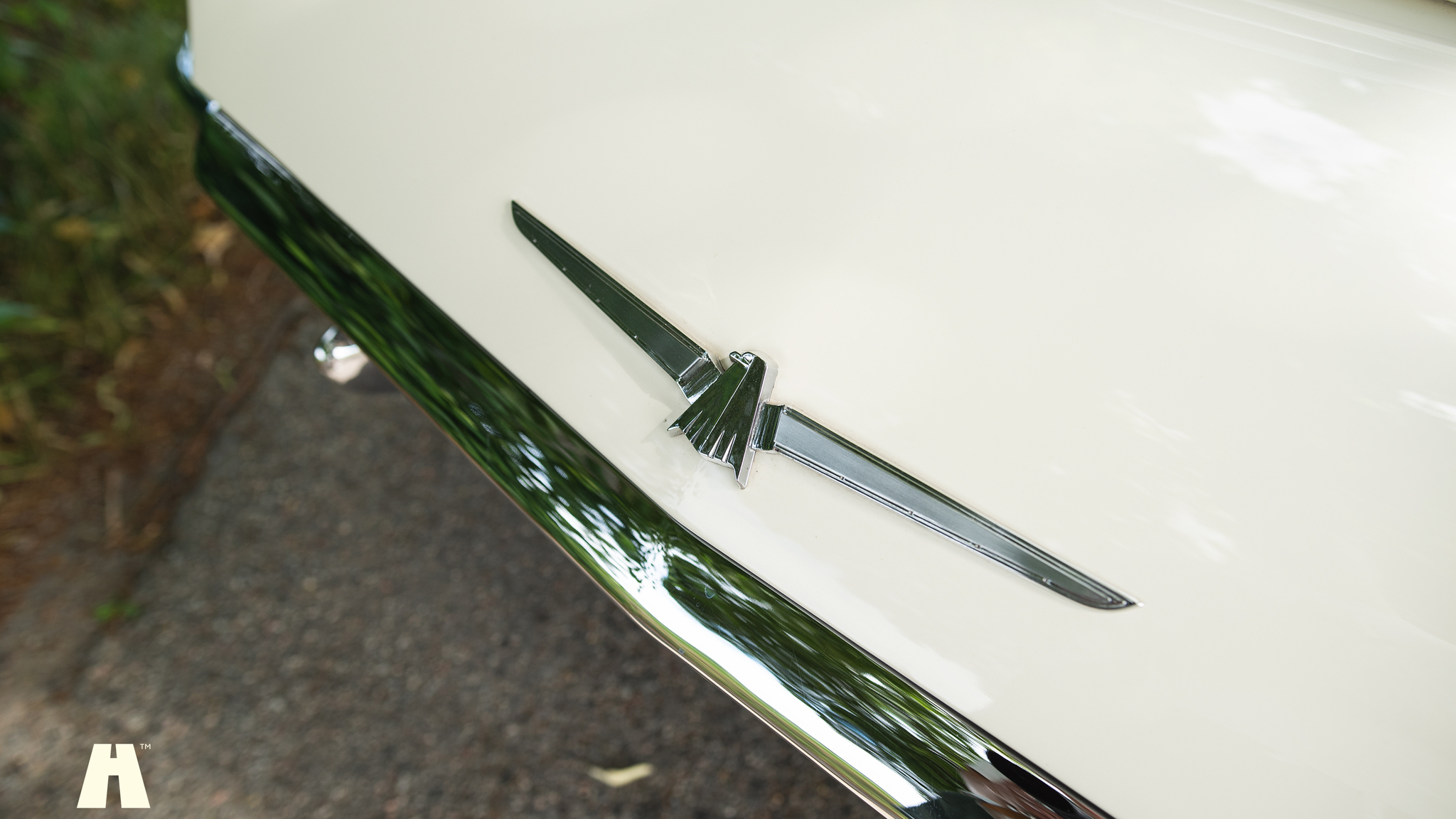 Exterior image of 1965 Ford Thunderbird (27)