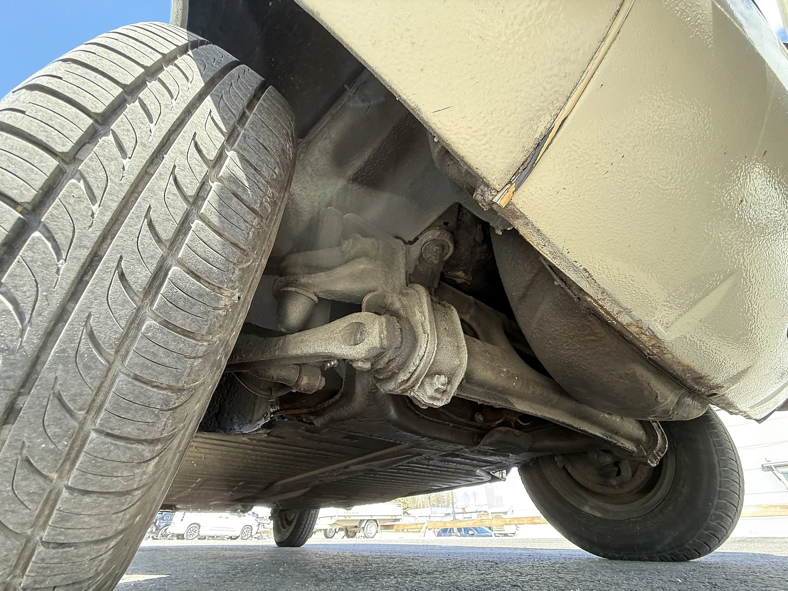 Image of 1965 Volkswagen 1500 Limousine 311 Notchback mechanics (39)