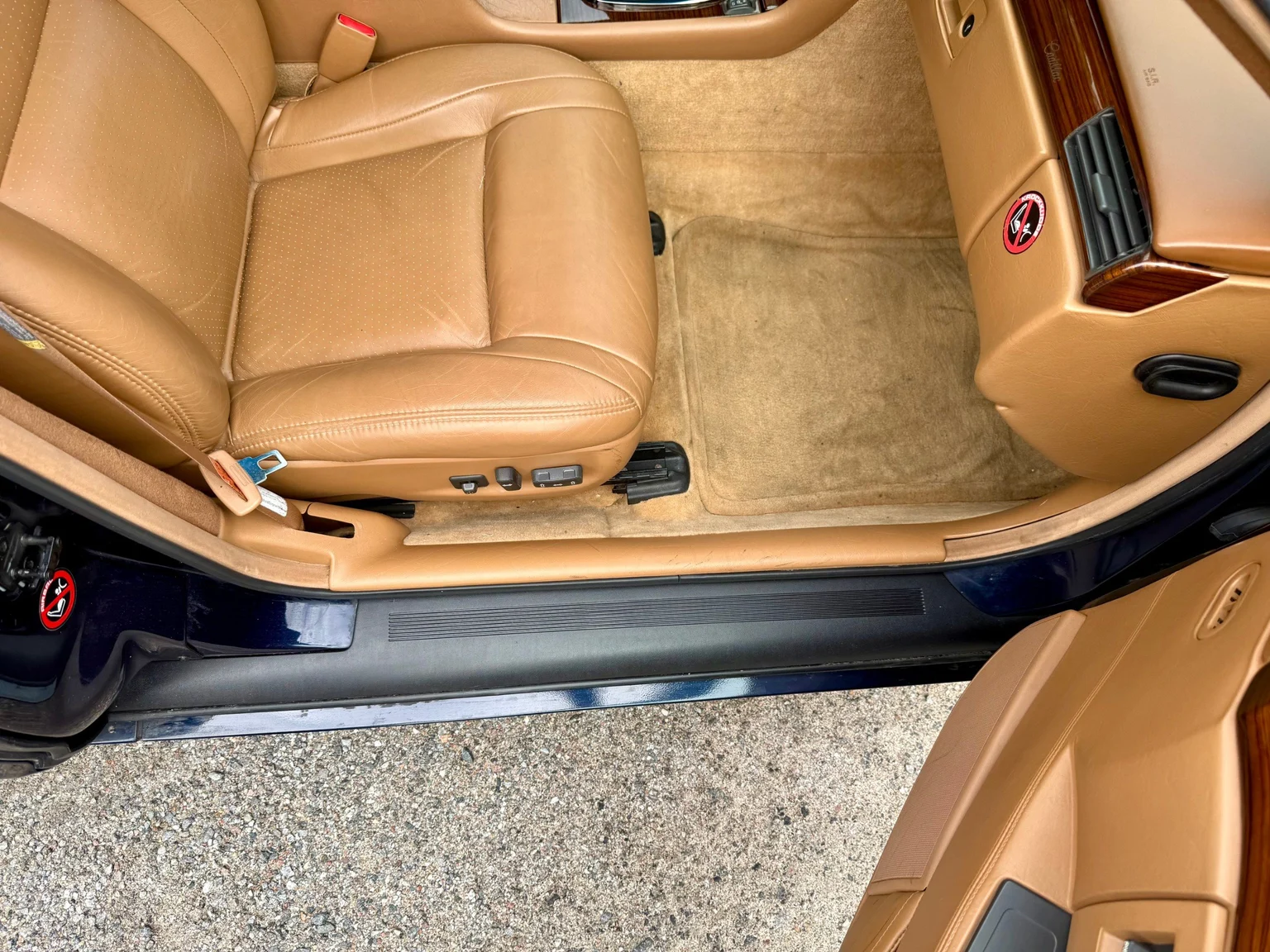Innenraumfoto von 1997 Cadillac STS Seville 4.6 V8 (34)