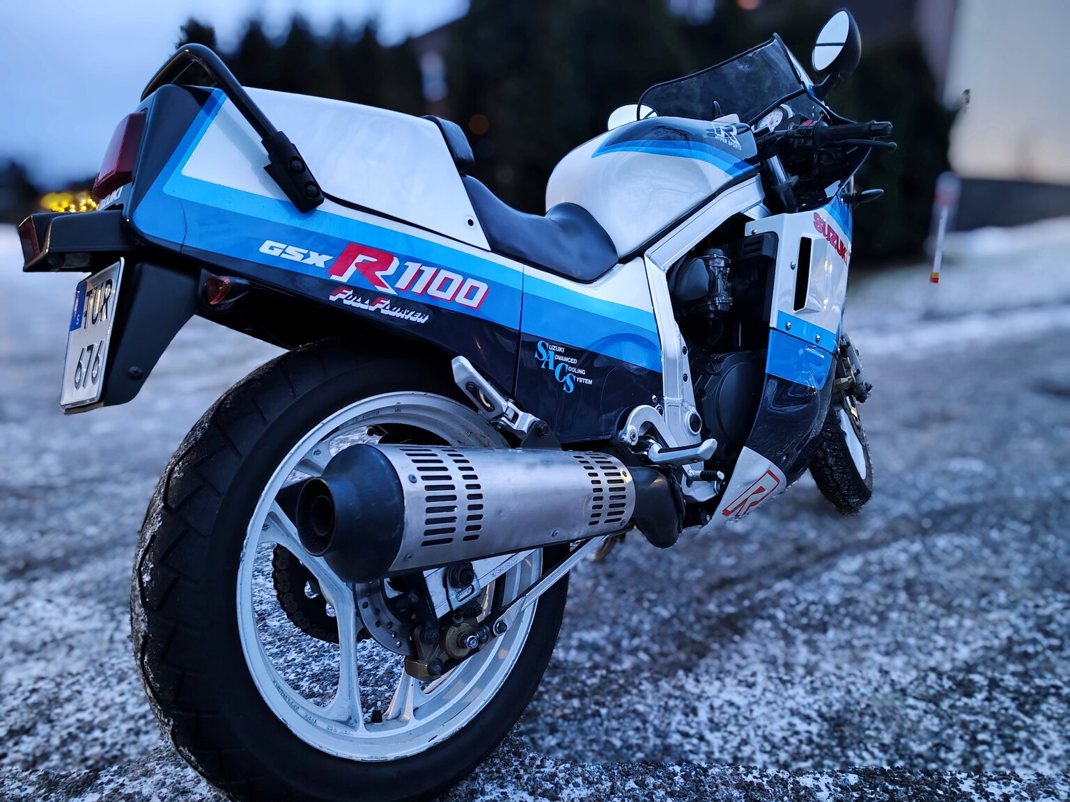 Exteriörbild på 1986 Suzuki GSX-R1100