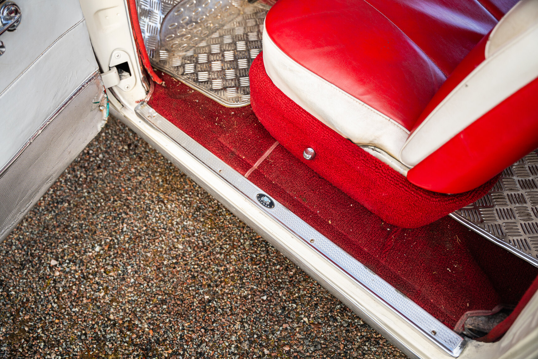 Interior image of 1957 Pontiac Star Chief