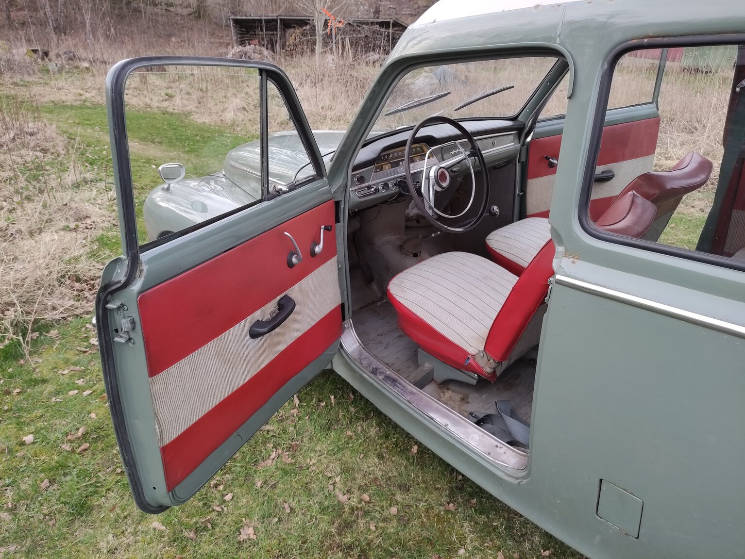 Interior image of 1960 Volvo P210 Duett