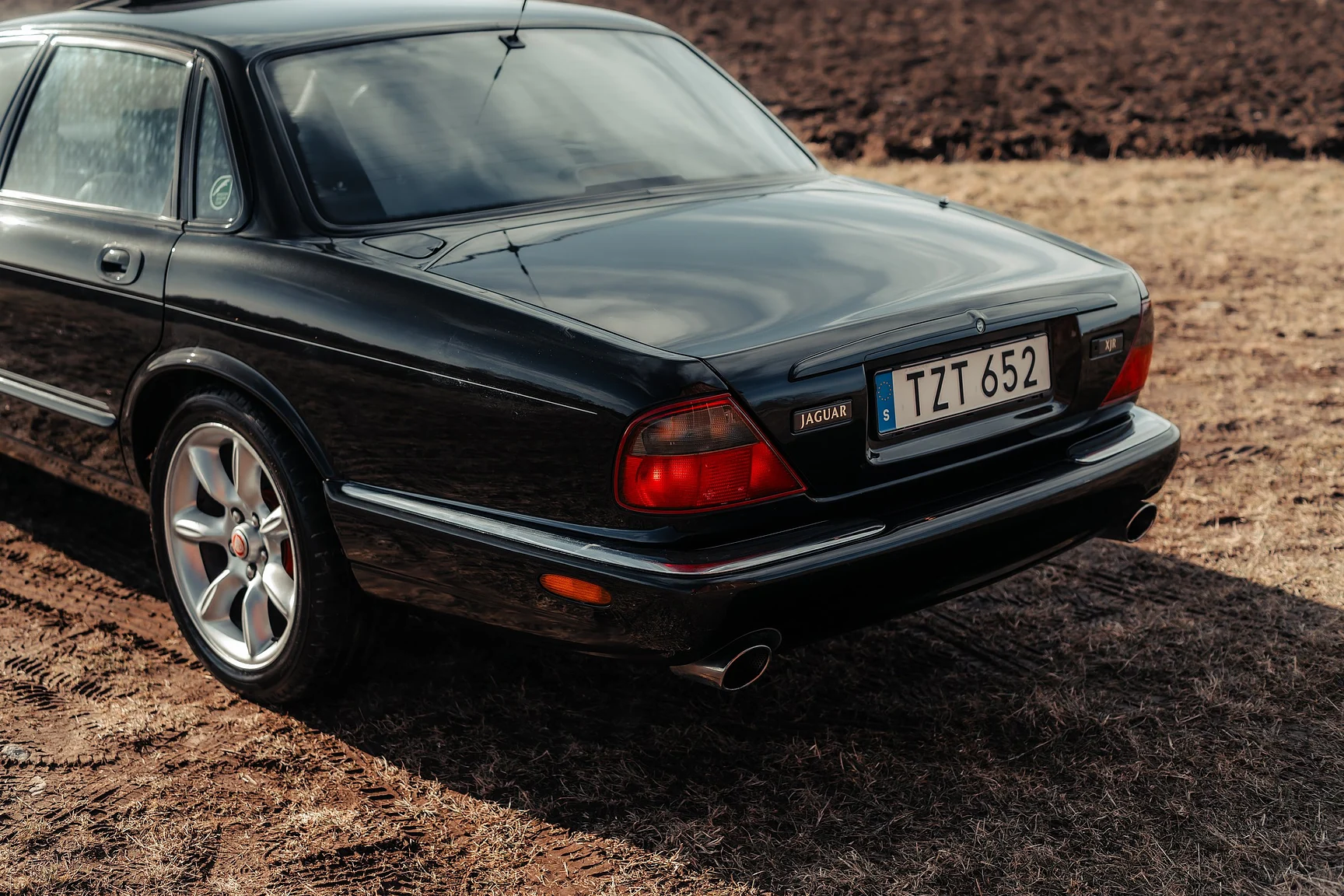 Exteriörbild på 1997 Jaguar XJR 4.0 Kompressor NO RESERVE (44)