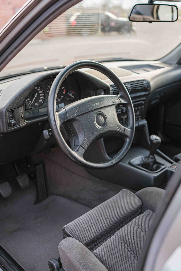 Innenraumfoto von 1993 Bmw 525i M-Technic