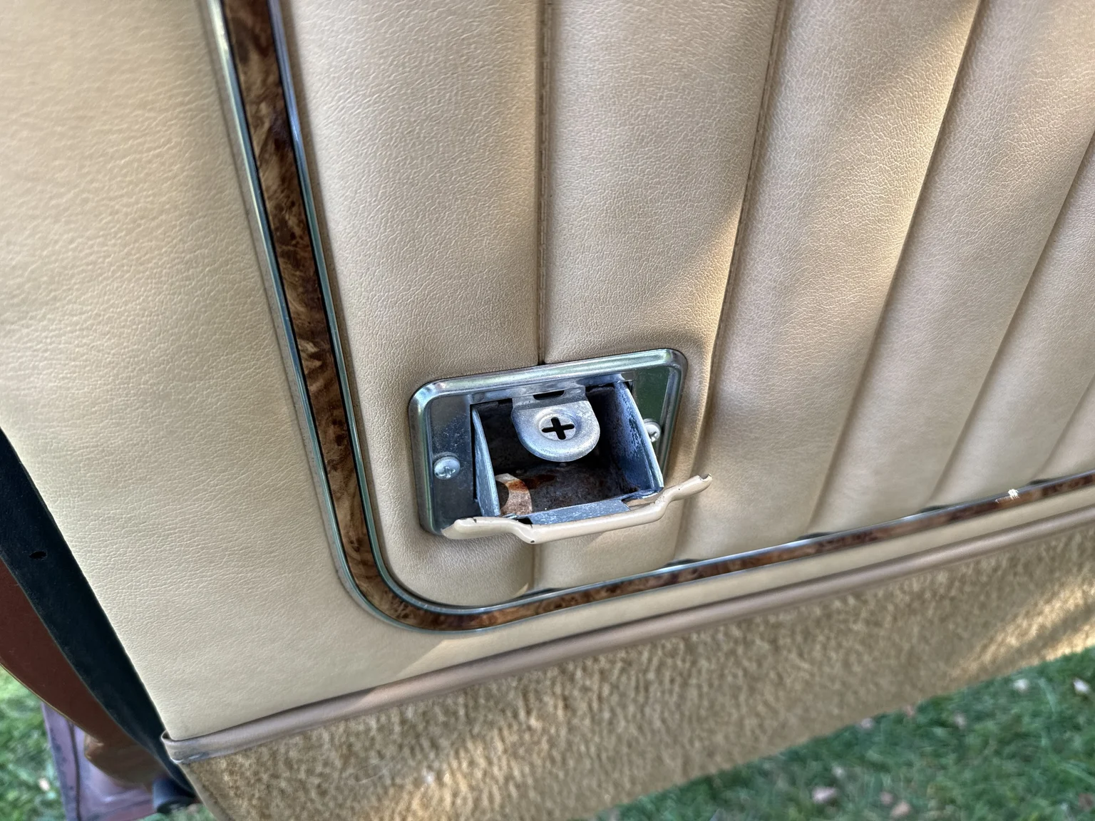 Innenraumfoto von 1975 Mercury Monarch Coupe (4)