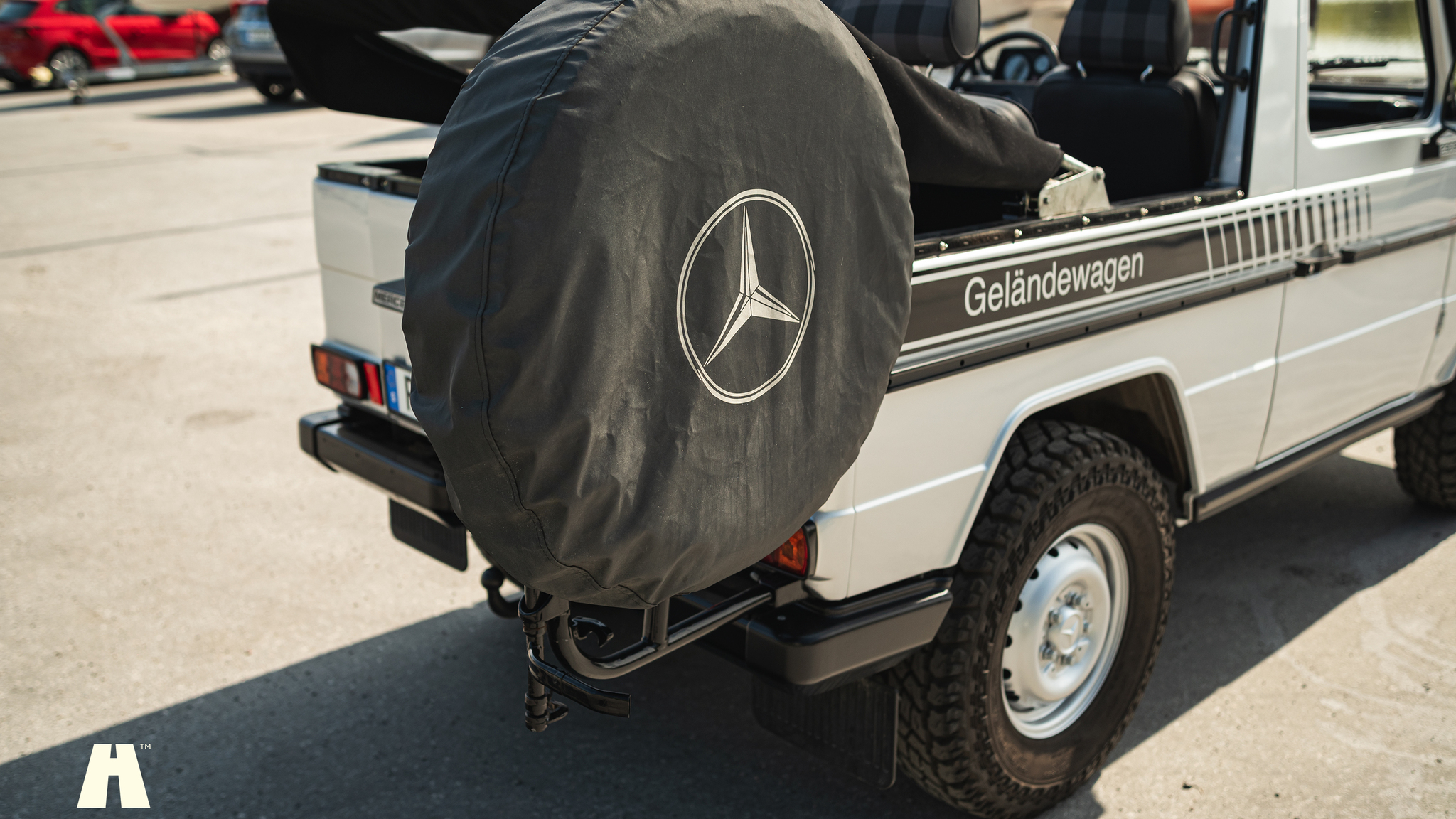 Exteriörbild på 1985 Mercedes 230GE Cabrio