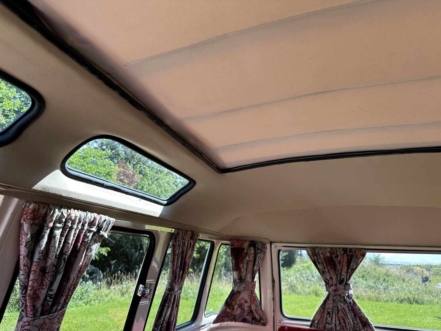 Innenraumfoto von 1969 Volkswagen T1 (35)