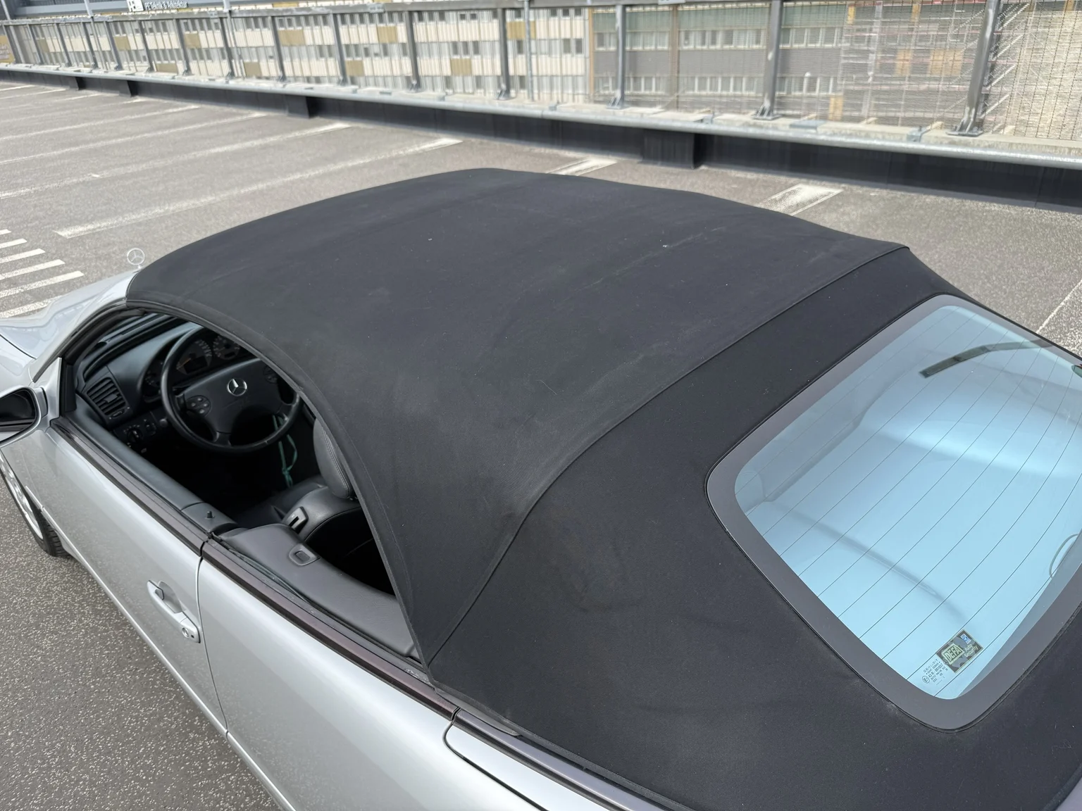 Aussenfoto 2001 MERCEDES-BENZ CLK 230 Kompressor Cabriolet (63)