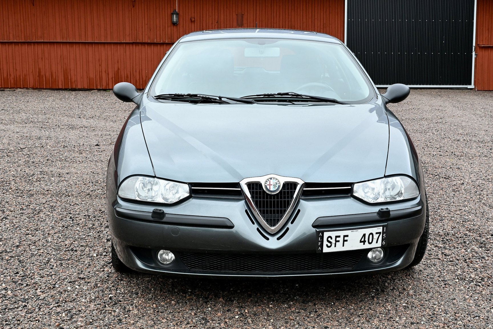 Exteriörbild på 2000 Alfa Romeo 156 Sportwagon TS Selespeed Distinctive