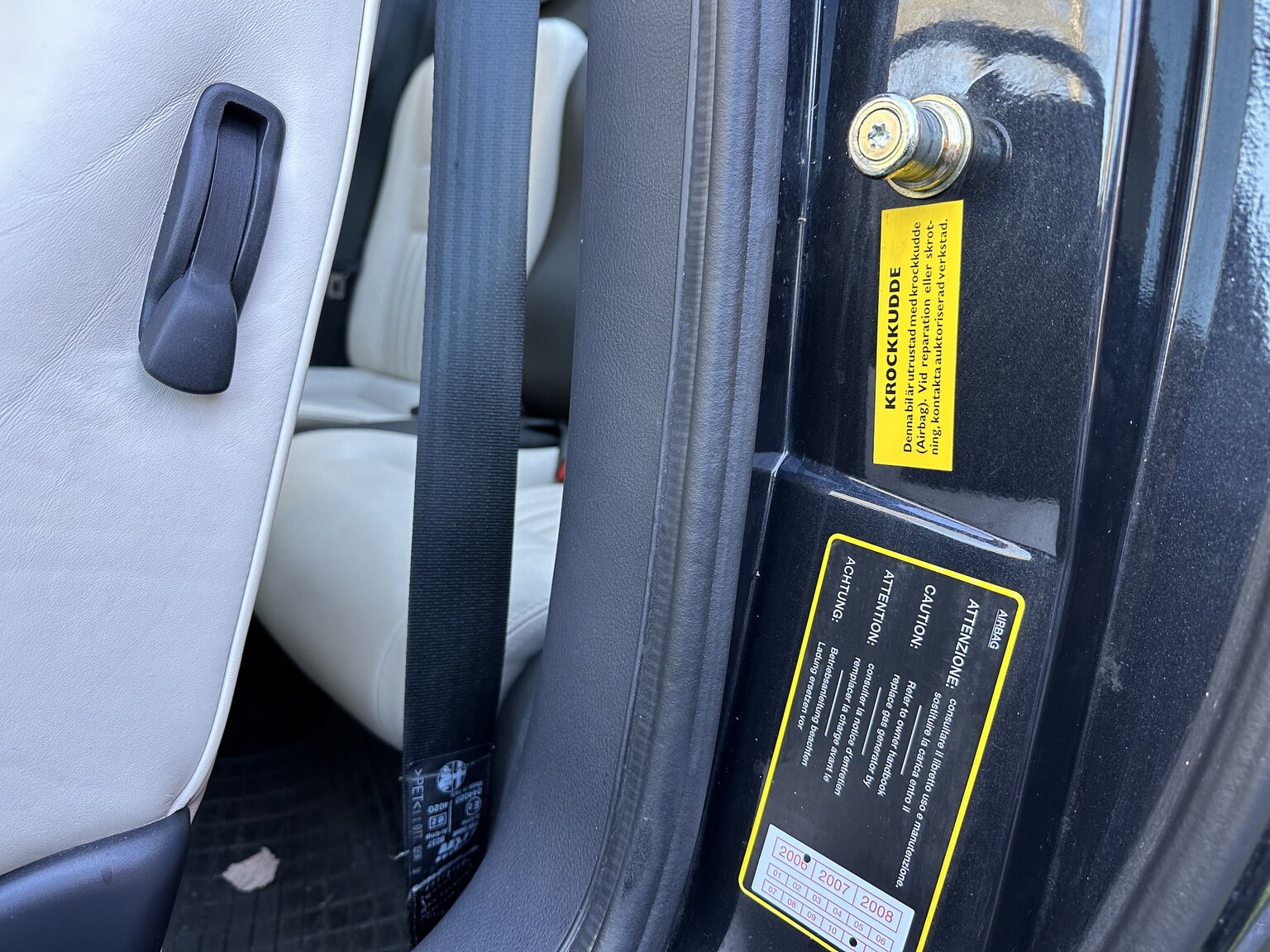 Innenraumfoto von 1997 Alfa Romeo GTV 3.0