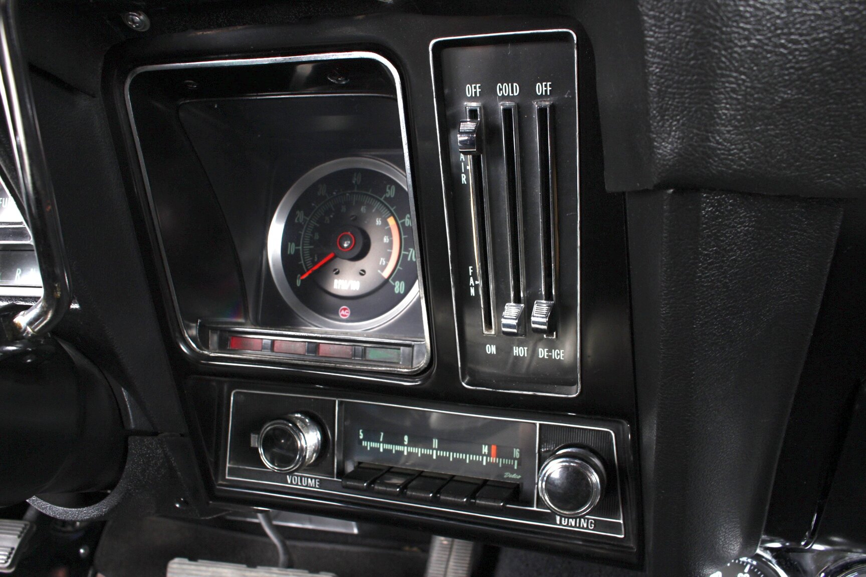 Interior image of 1969 Chevrolet Camaro COPO TRIBUTE