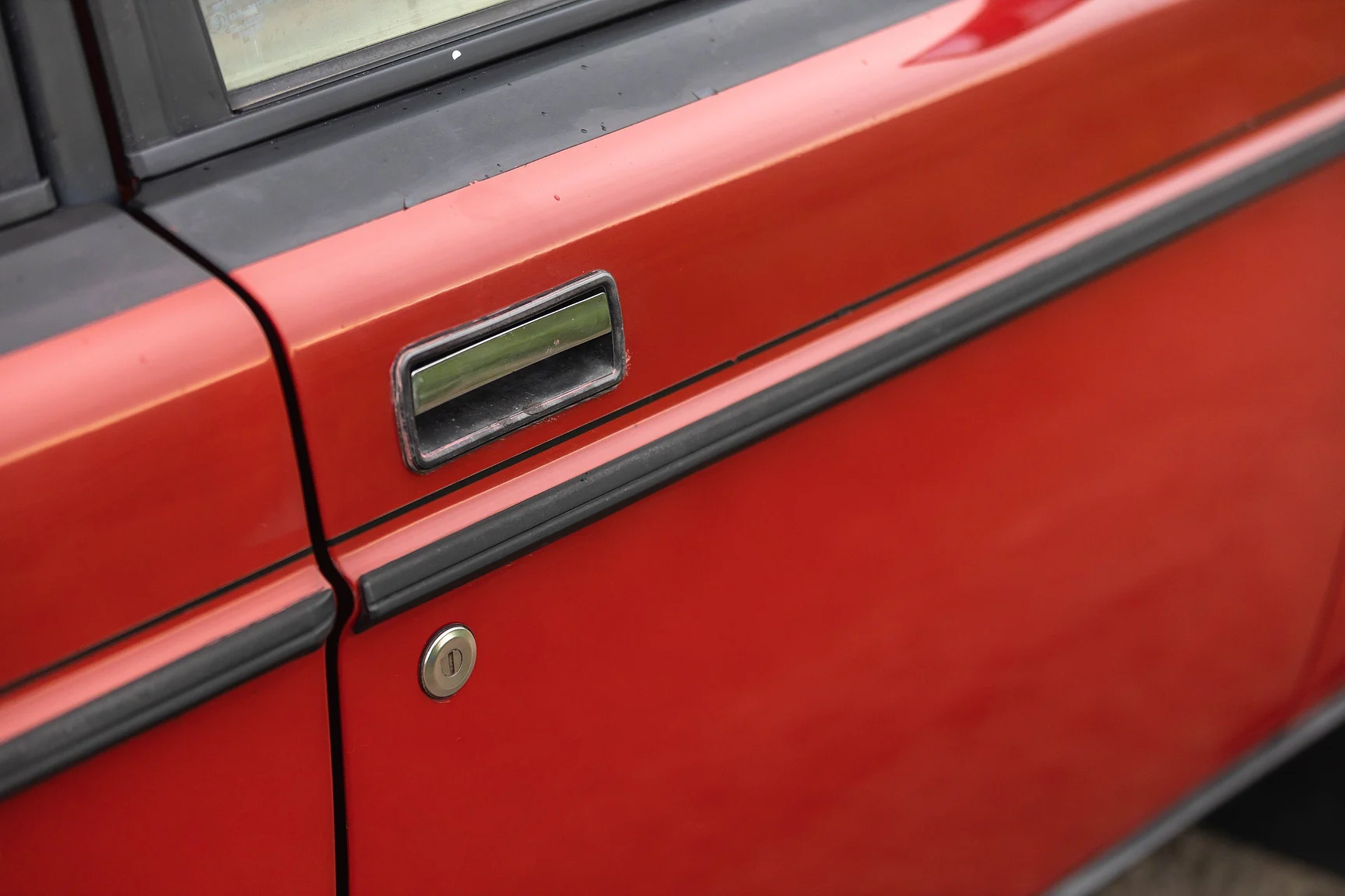 Exteriörbild på 1984 Volvo 244 Turbo (36)