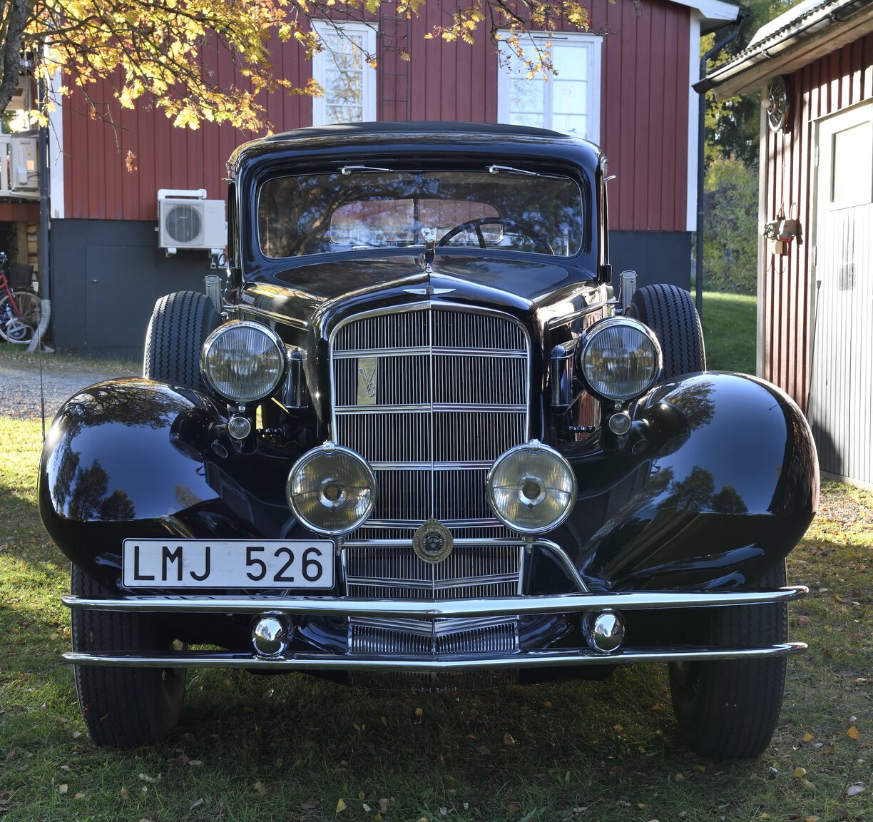 Exteriörbild på 1934 CADILLAC 355 D IMPERIAL 