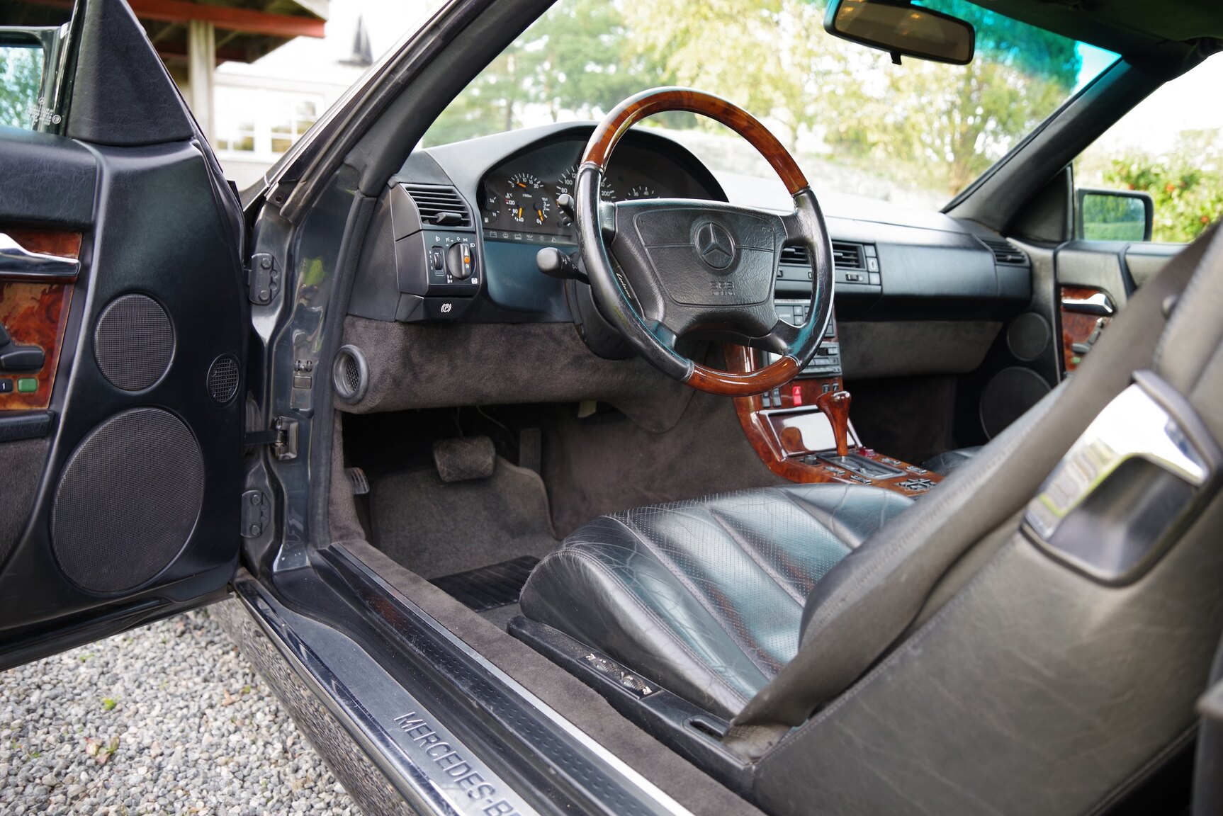 Interiörbild 1992 Mercedes-Benz 300 SL-24