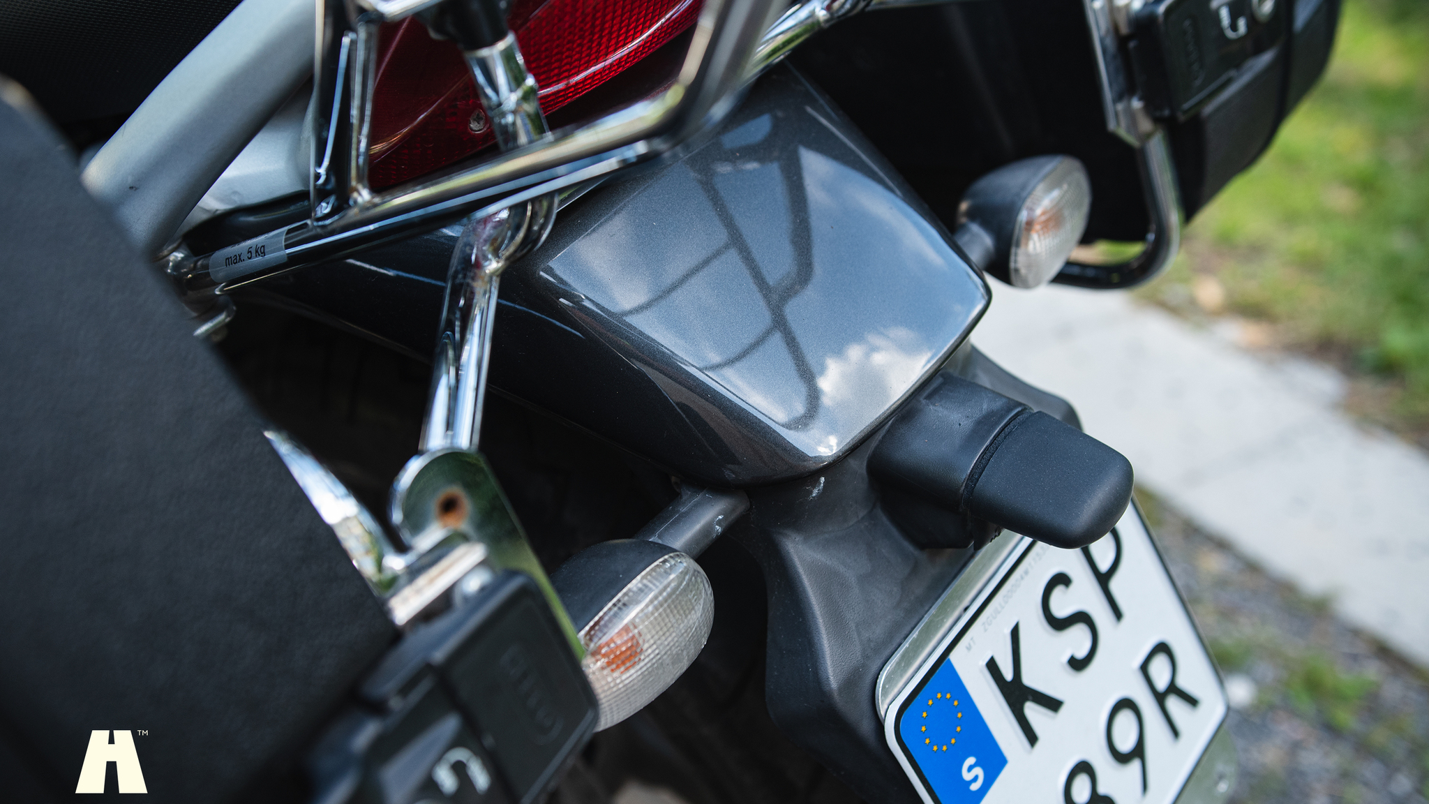 Aussenfoto 2005 Moto Guzzi Breva 750i