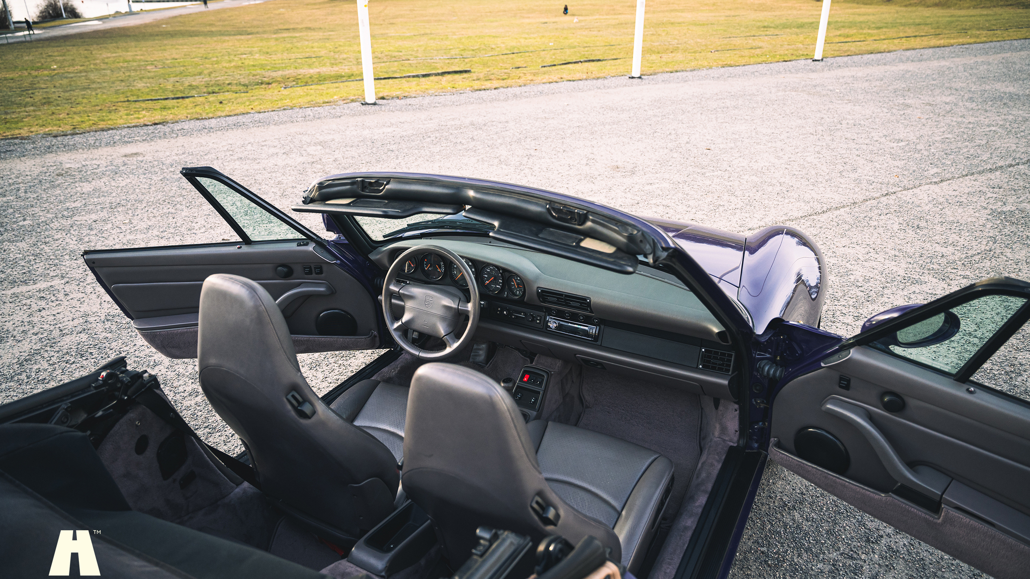 Innenraumfoto von 1994 Porsche 993 Cabriolet (3)