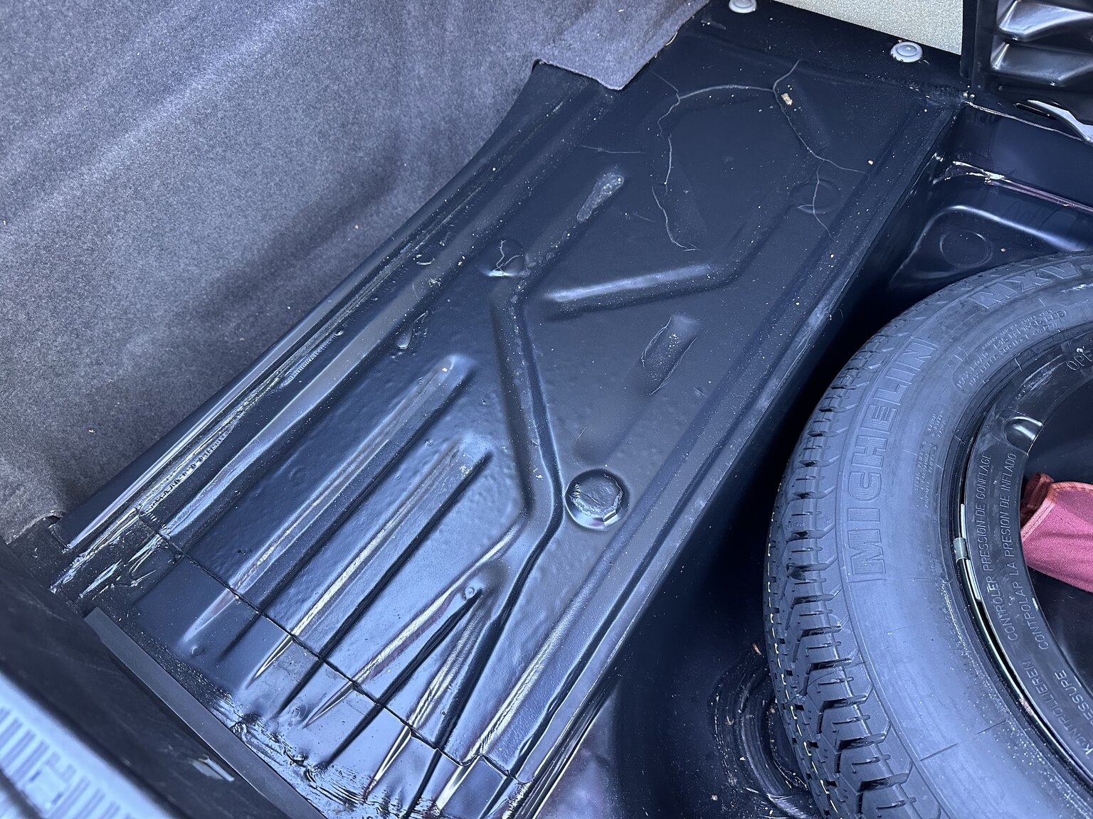 Interior image of 1991 Mercedes-Benz 230 E 
