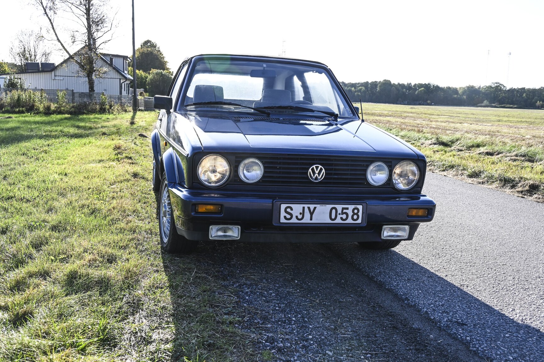 Exteriörbild på 1991 Volkswagen Golf Karmann Cabriolet