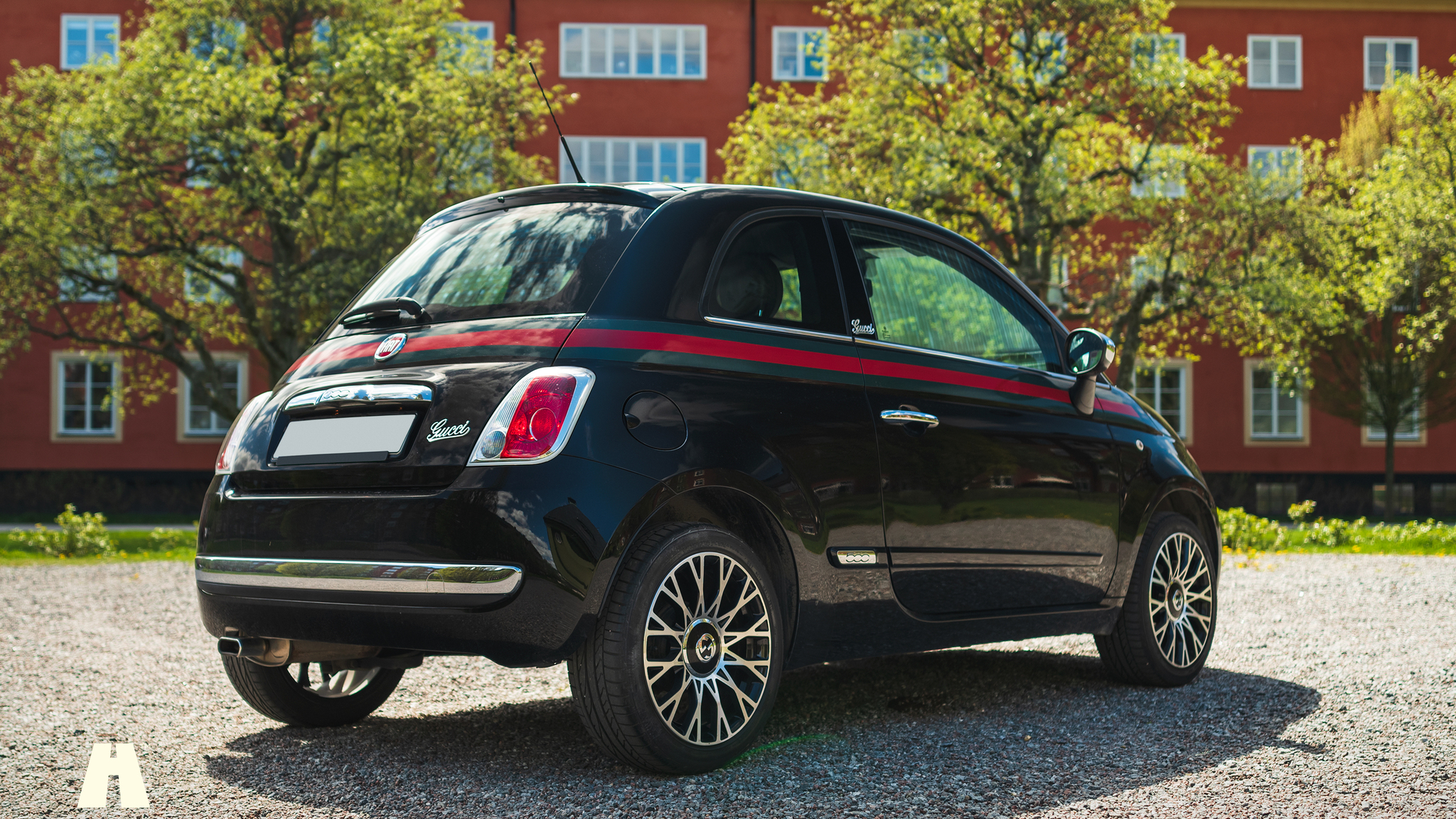 Exterior image of 2012 FIAT 500 GUCCI