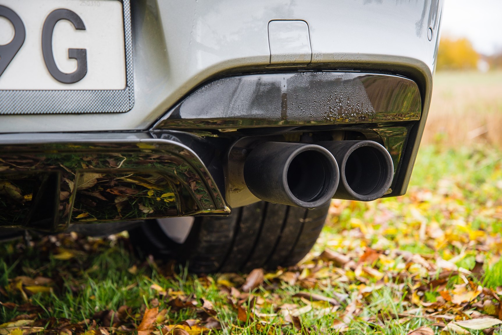 Exterior image of 2014 BMW M6C