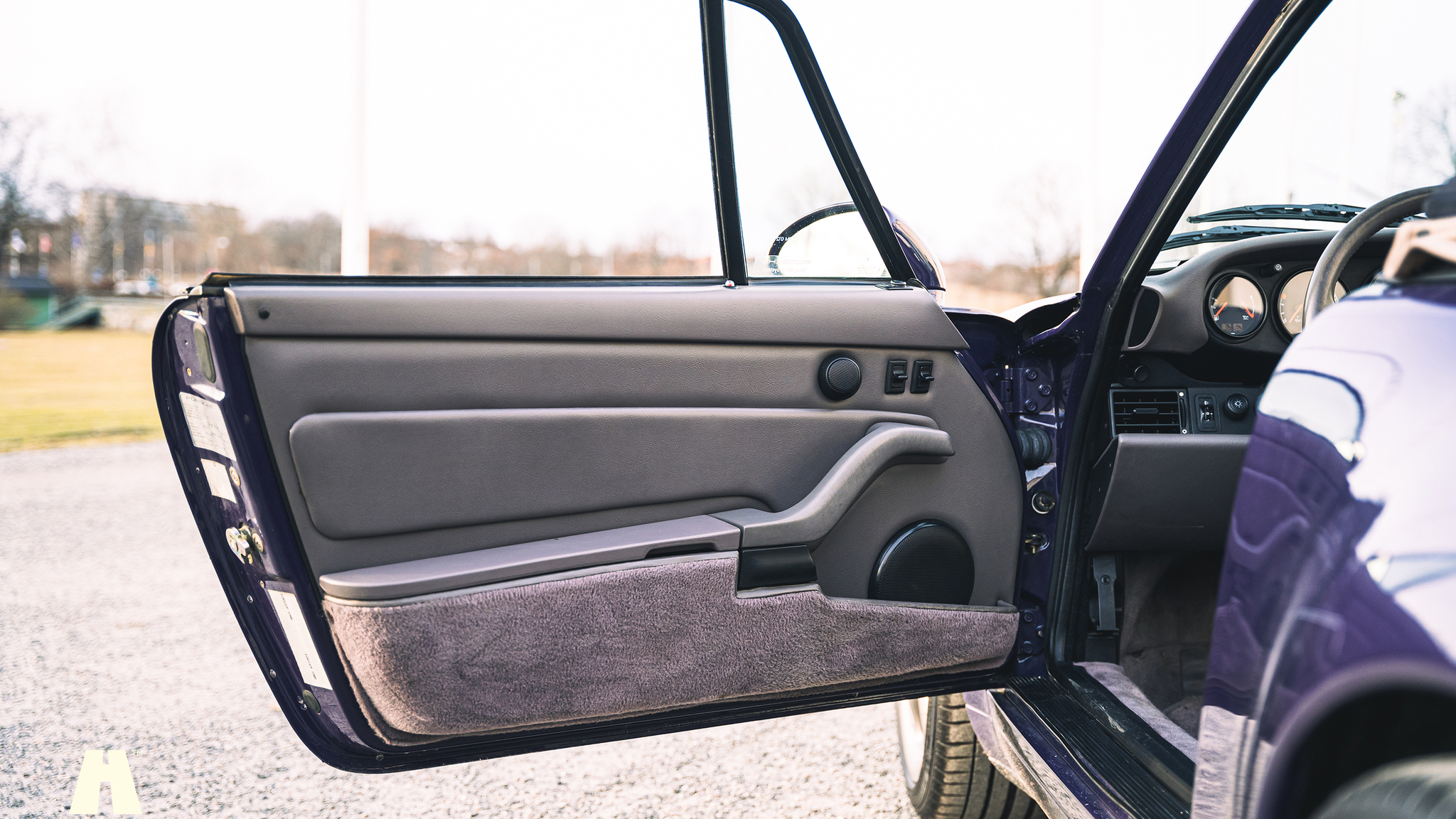 Innenraumfoto von 1994 Porsche 993 Cabriolet (8)