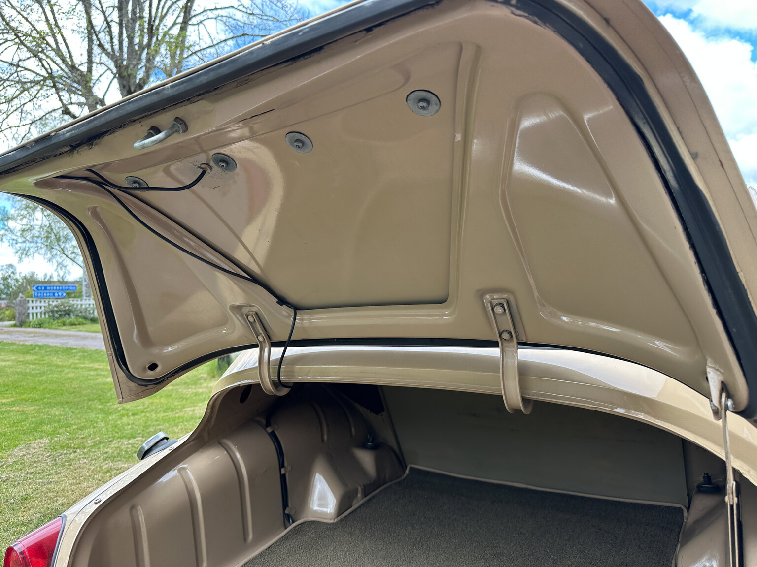 Interior image of 1961 SAAB 96 De Luxe 