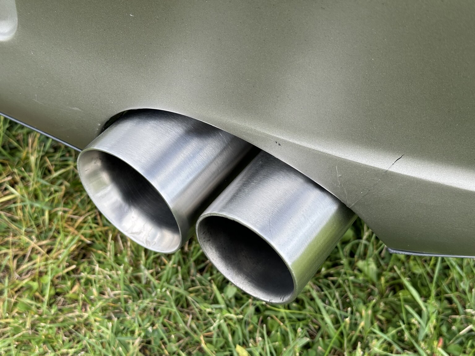 Exterior image of 2002 Porsche 996 Turbo