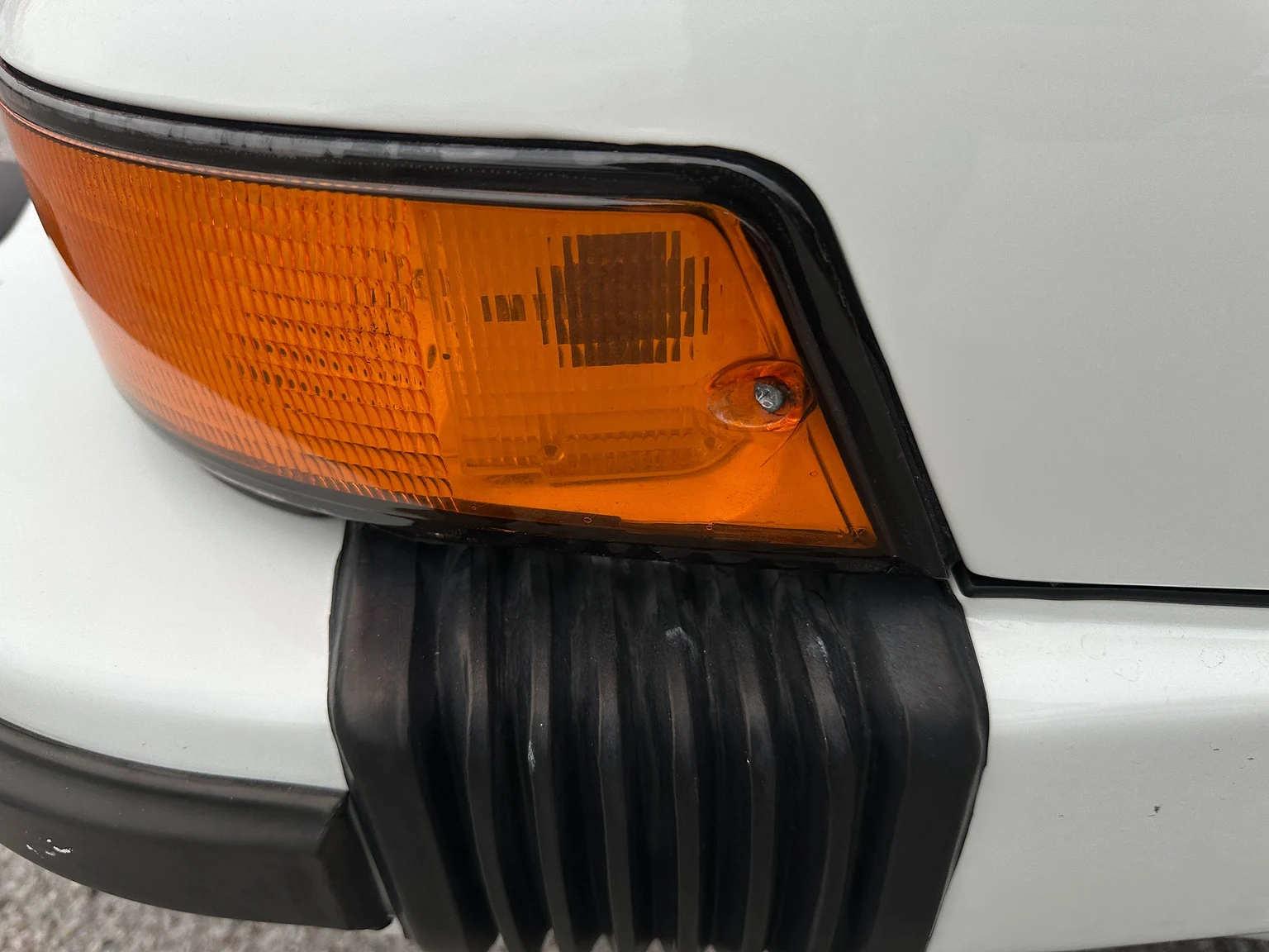 Exteriörbild på 1983 Porsche 911 SC (72)