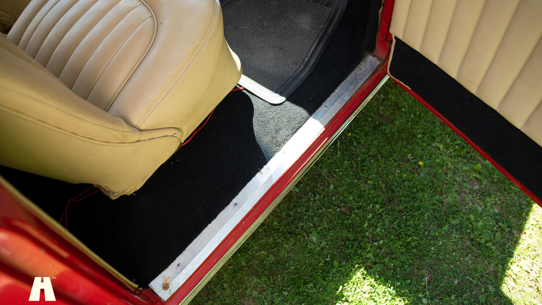 Innenraumfoto von 1952 Chevrolet Sedan Delivery Fire Truck (11)