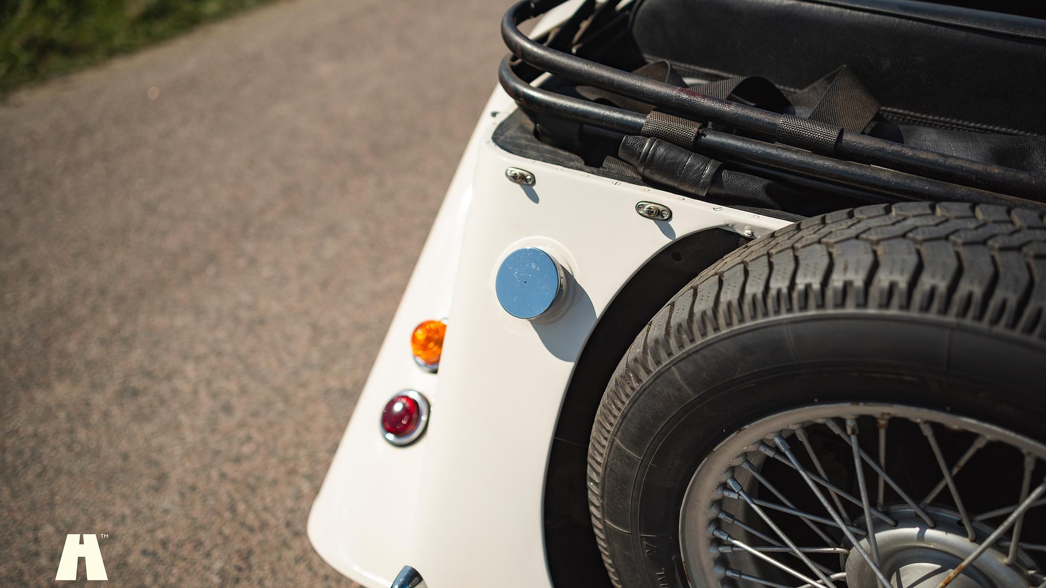 Aussenfoto 1954 Morgan Plus 4 