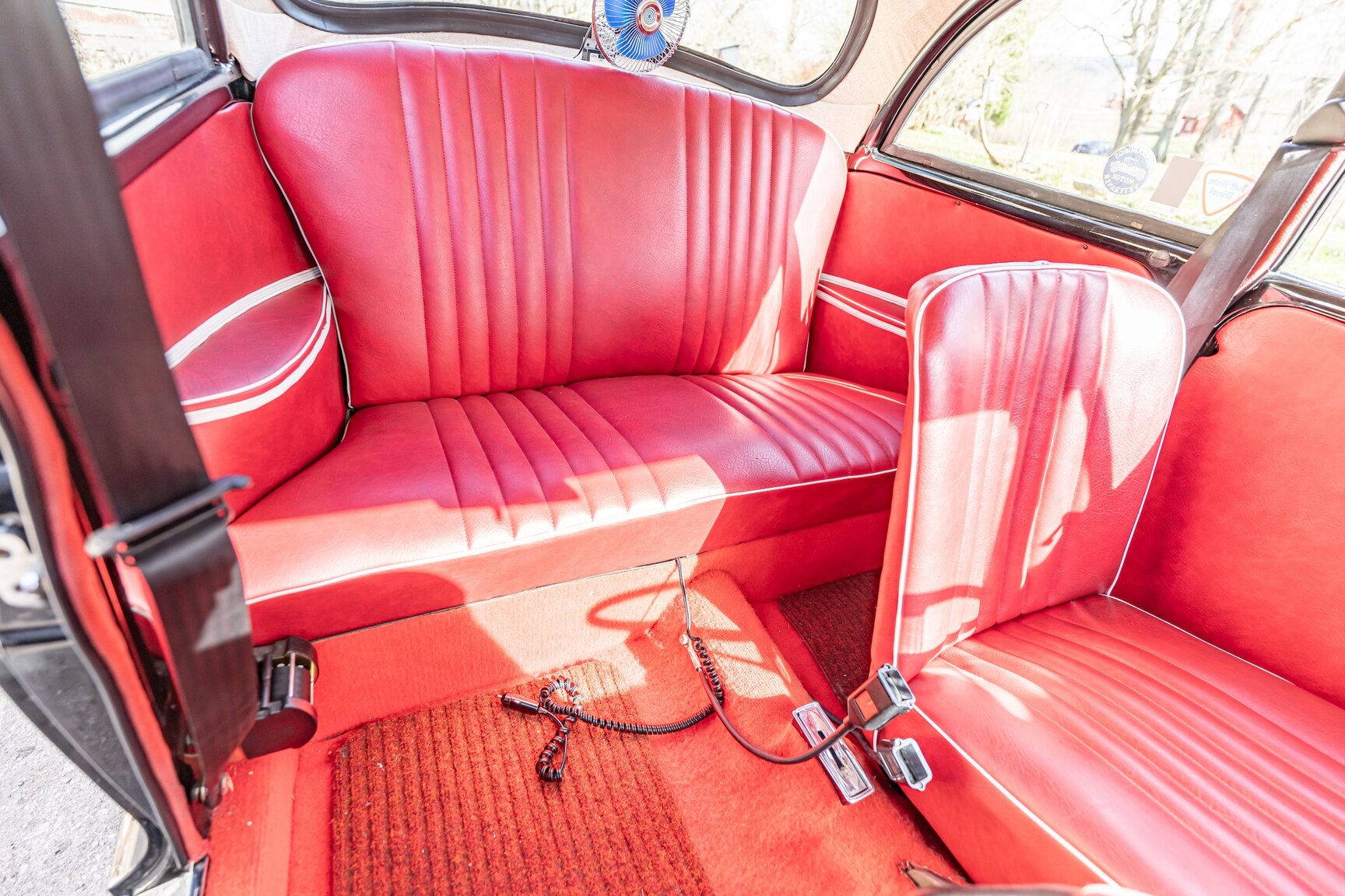 Innenraumfoto von 1958 Morris Minor 1000 2-door (21)