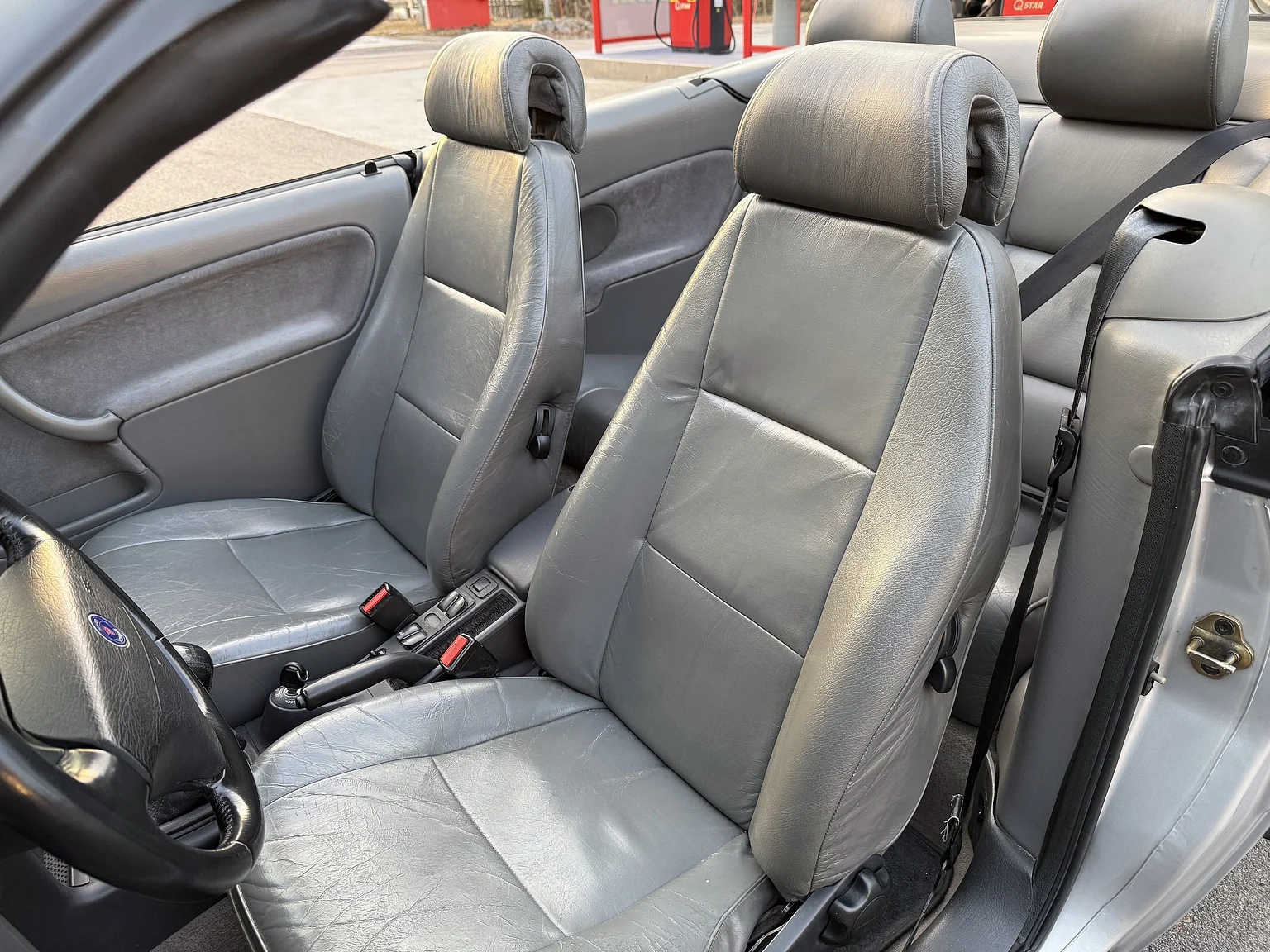 Innenraumfoto von 1996 SAAB 900 Turbo Convertible (23)
