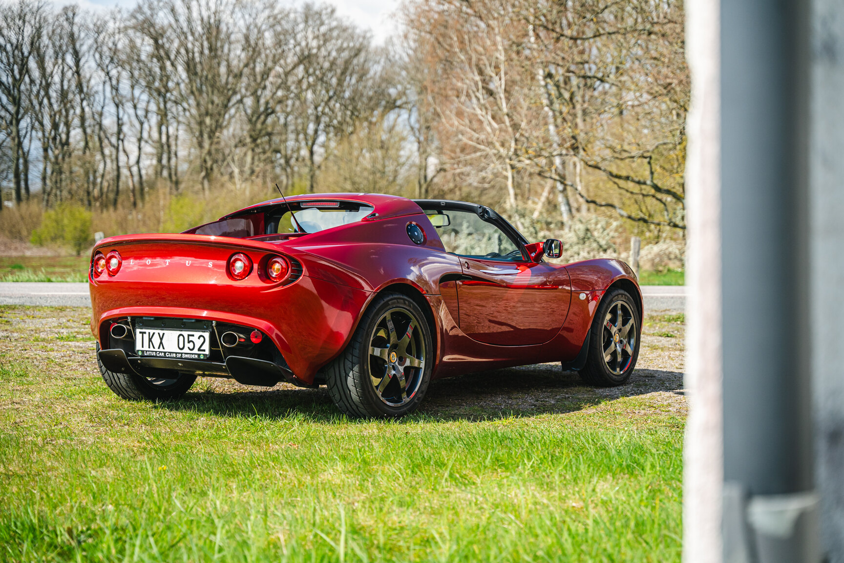Exteriörbild på 2001 Lotus Elise 111