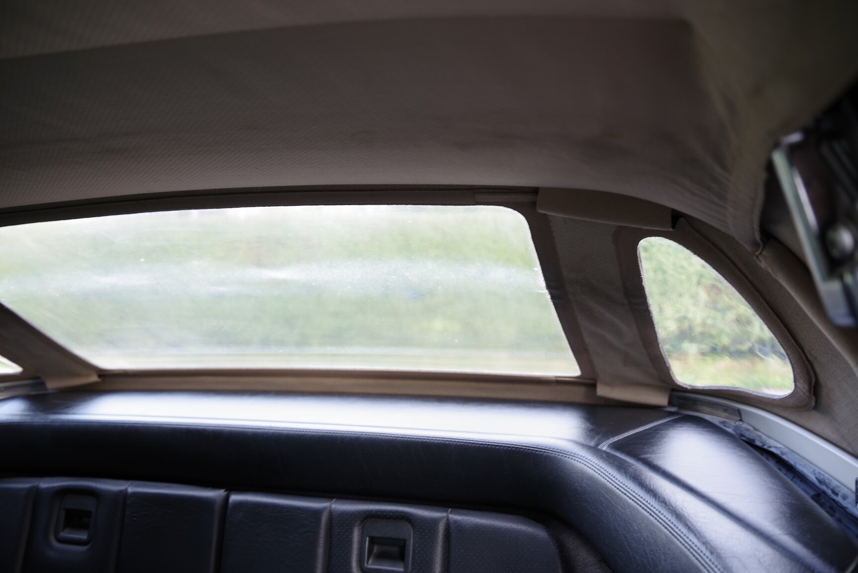 Interiörbild 1992 Mercedes-Benz 300 SL-24