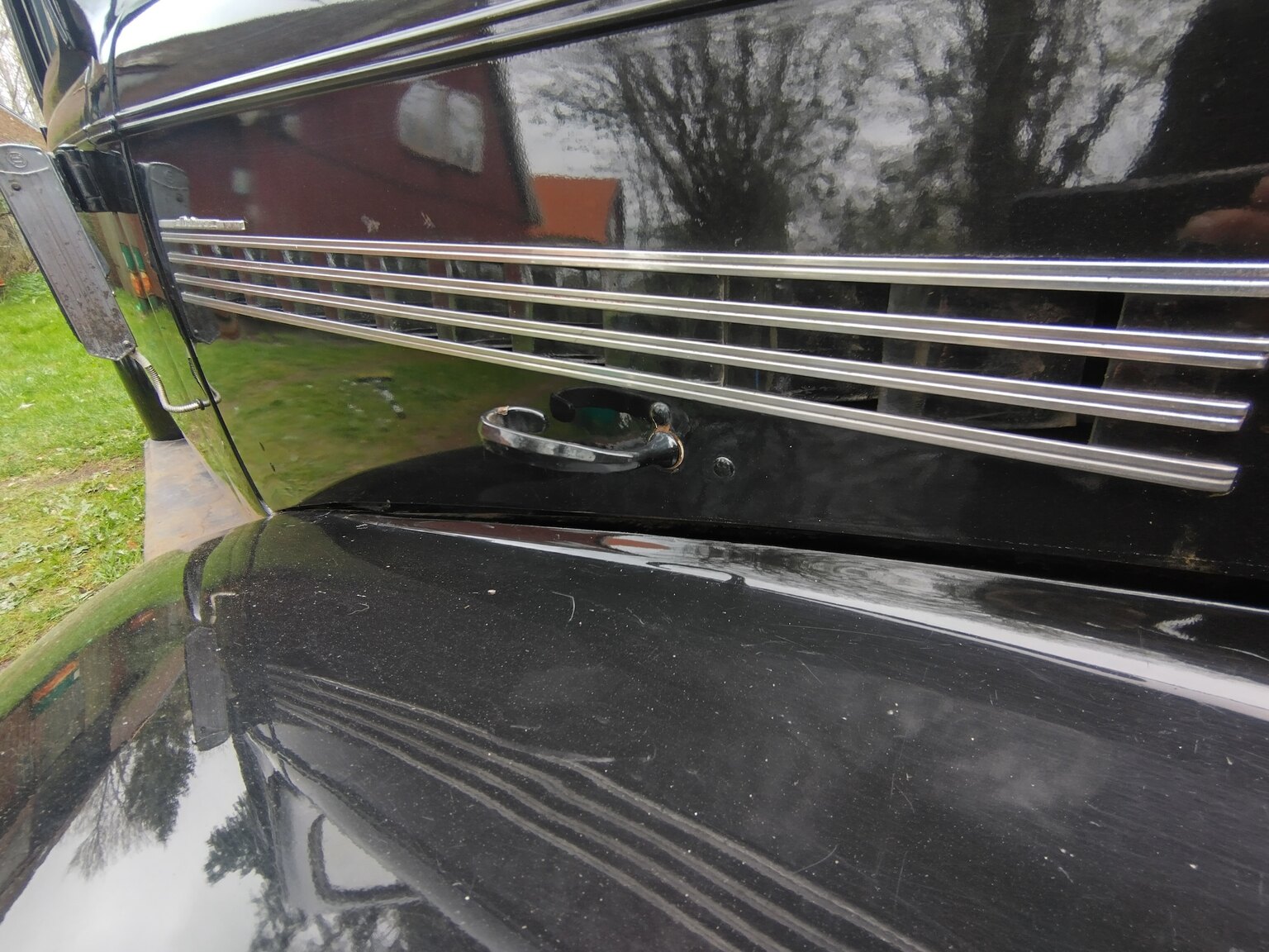 Exteriörbild på 1939 Chevrolet Master De Luxe Sedan Sport
