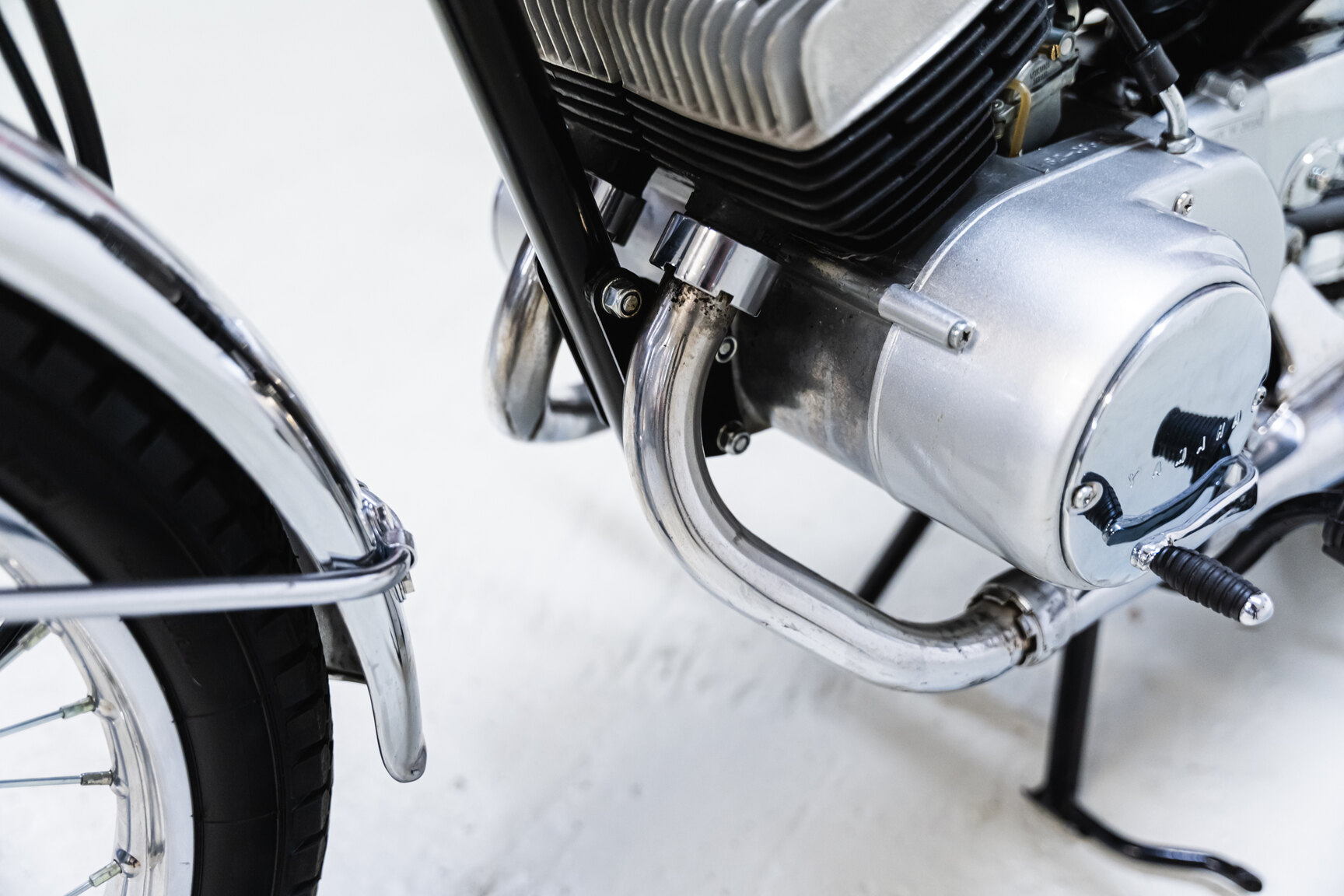 Image of 1970 Yamaha AS2C mechanics