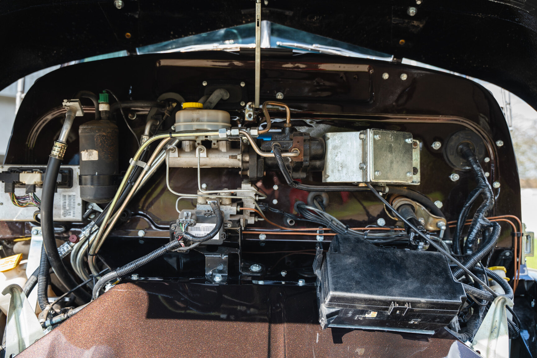 Image of 1948 Chevrolet COE Loadmaster mechanics