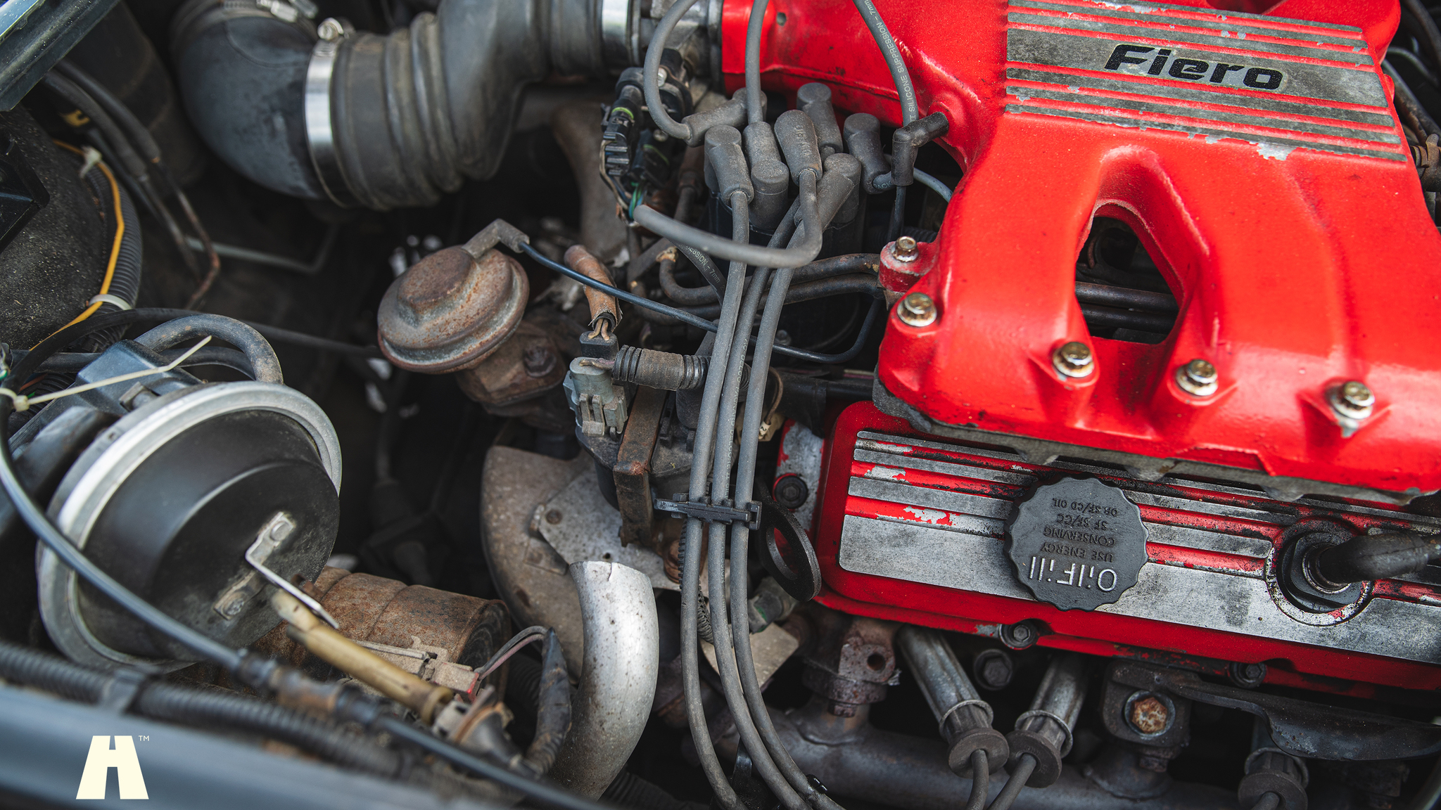 Image of 1985 Pontiac Fiero GT (45) mechanics