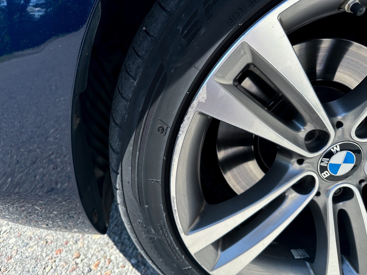 Exterior image of 2018 BMW 430i xDrive Convertible