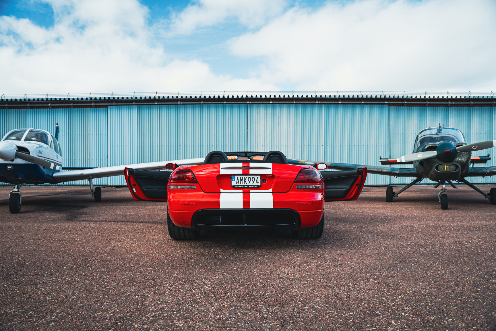 Exteriörbild på 2003 Dodge Viper SRT-10