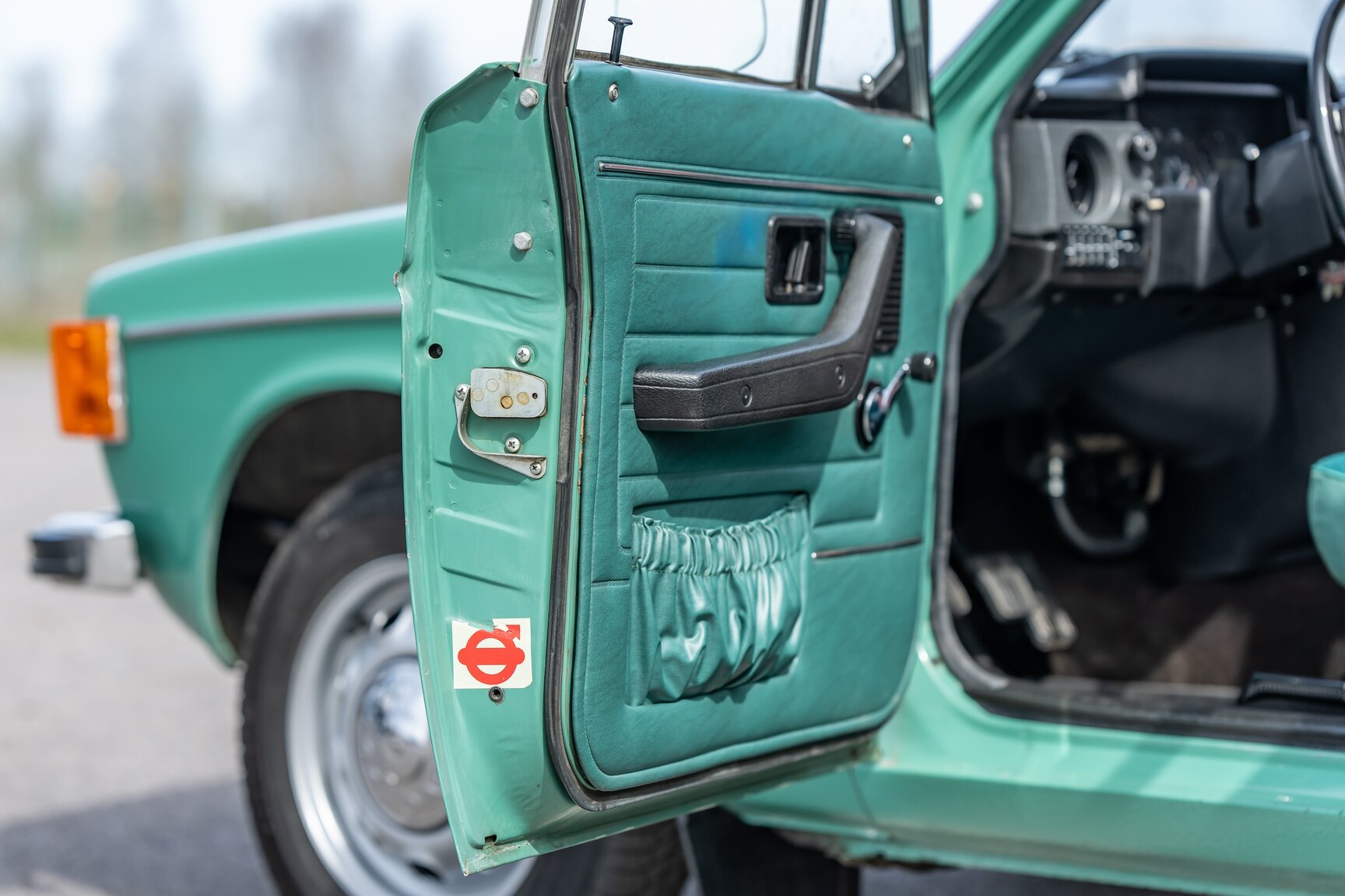 Interiörbild 1973 Volvo 144