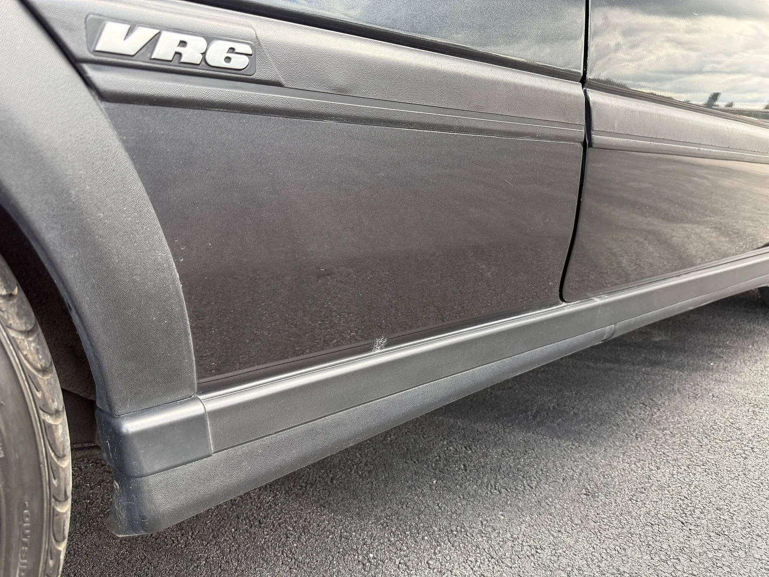 Aussenfoto 1994 Volkswagen Golf 3-door VR6 (36)